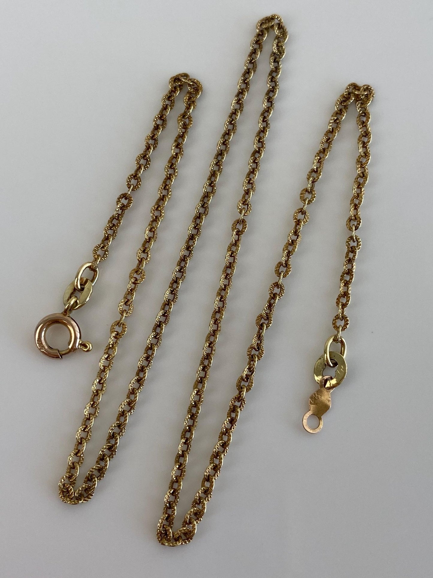 Vintage Solid 14k Yellow Gold Textured Cable Chain Necklace - 15 inches