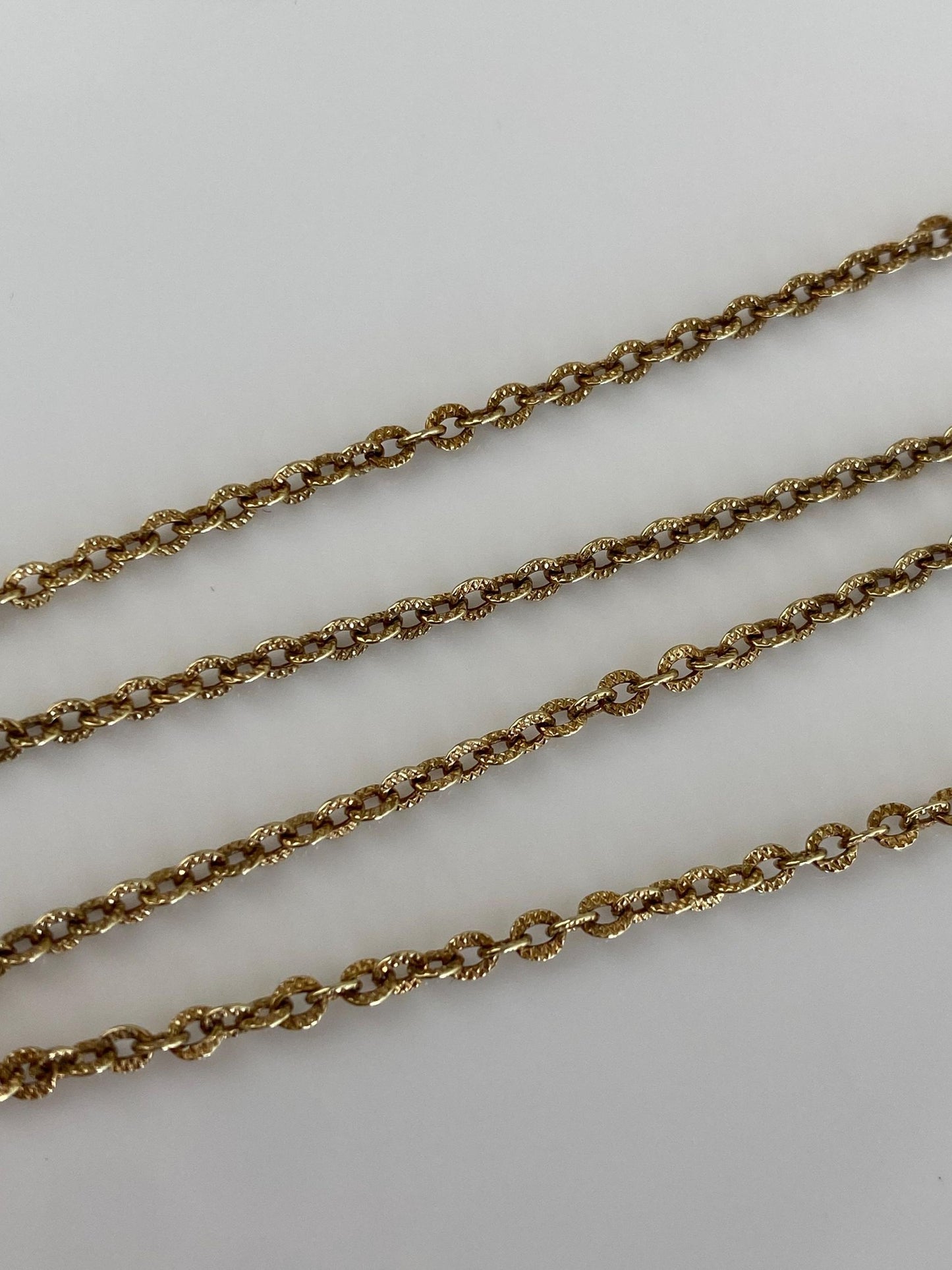 Vintage Solid 14k Yellow Gold Textured Cable Chain Necklace - 15 inches