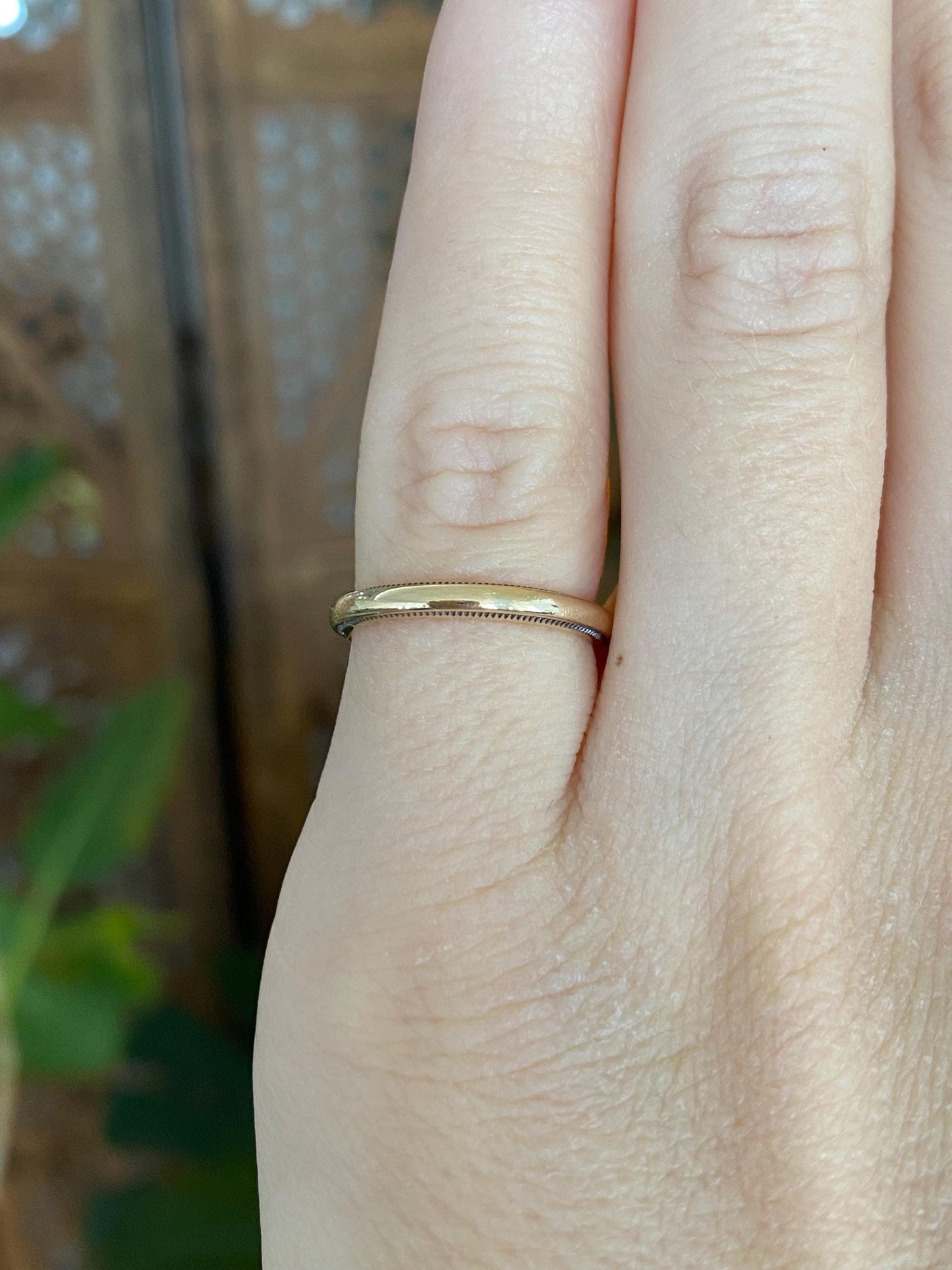 Vintage Solid 14k Yellow Gold Miligrain Ring Band - Size 4.25