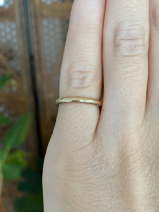 Vintage Solid 14k Yellow Gold Miligrain Ring Band - Size 4.25