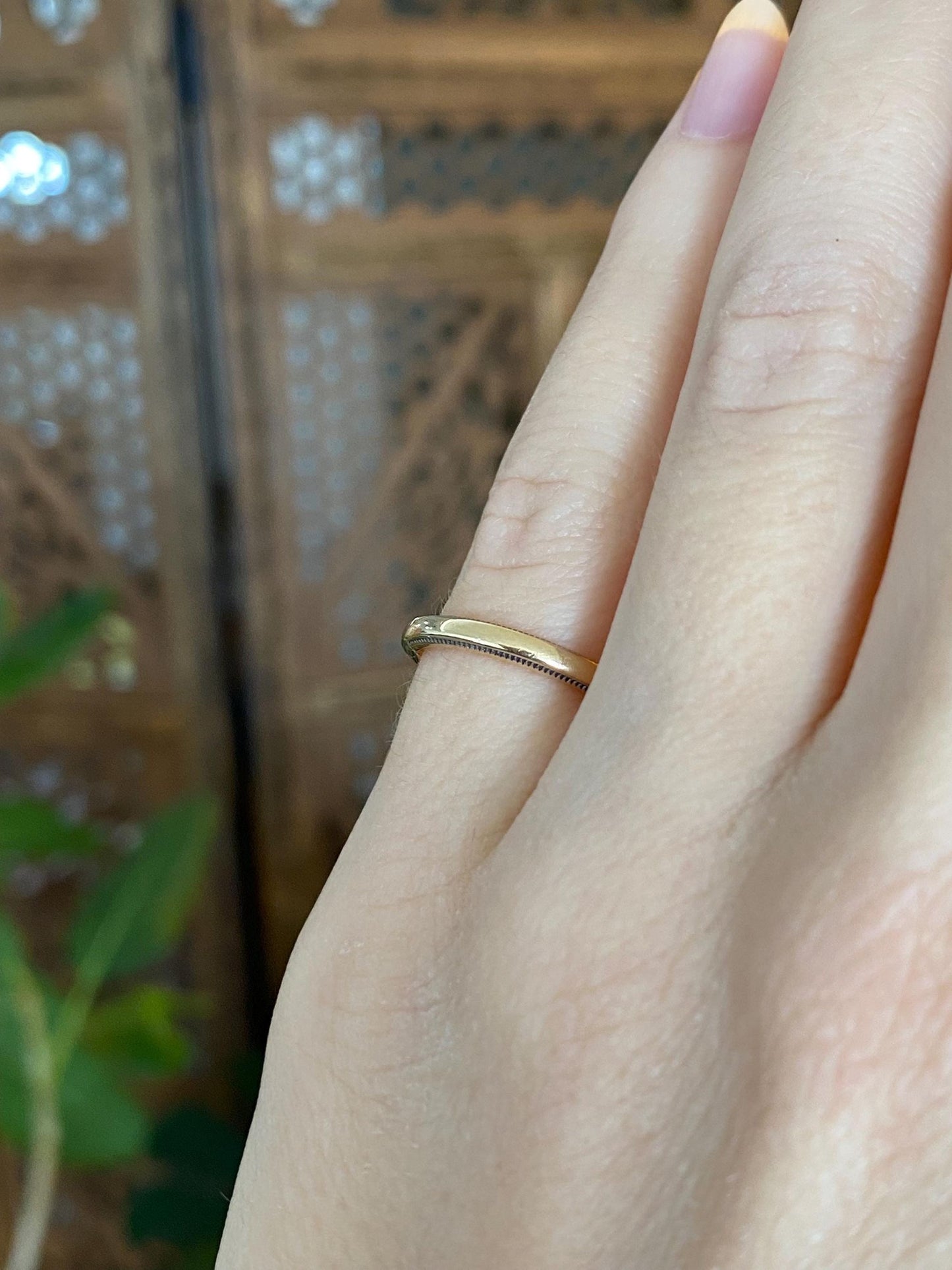 Vintage Solid 14k Yellow Gold Miligrain Ring Band - Size 4.25