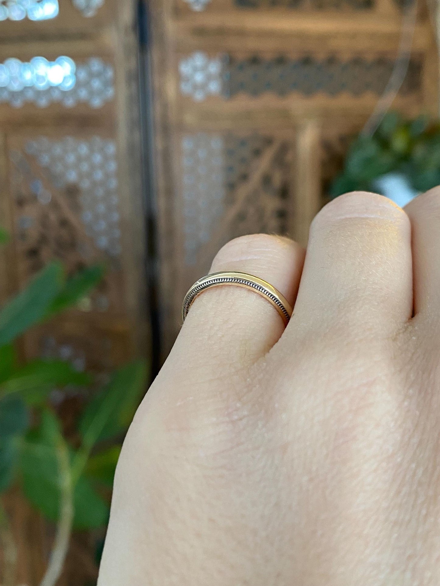 Vintage Solid 14k Yellow Gold Miligrain Ring Band - Size 4.25