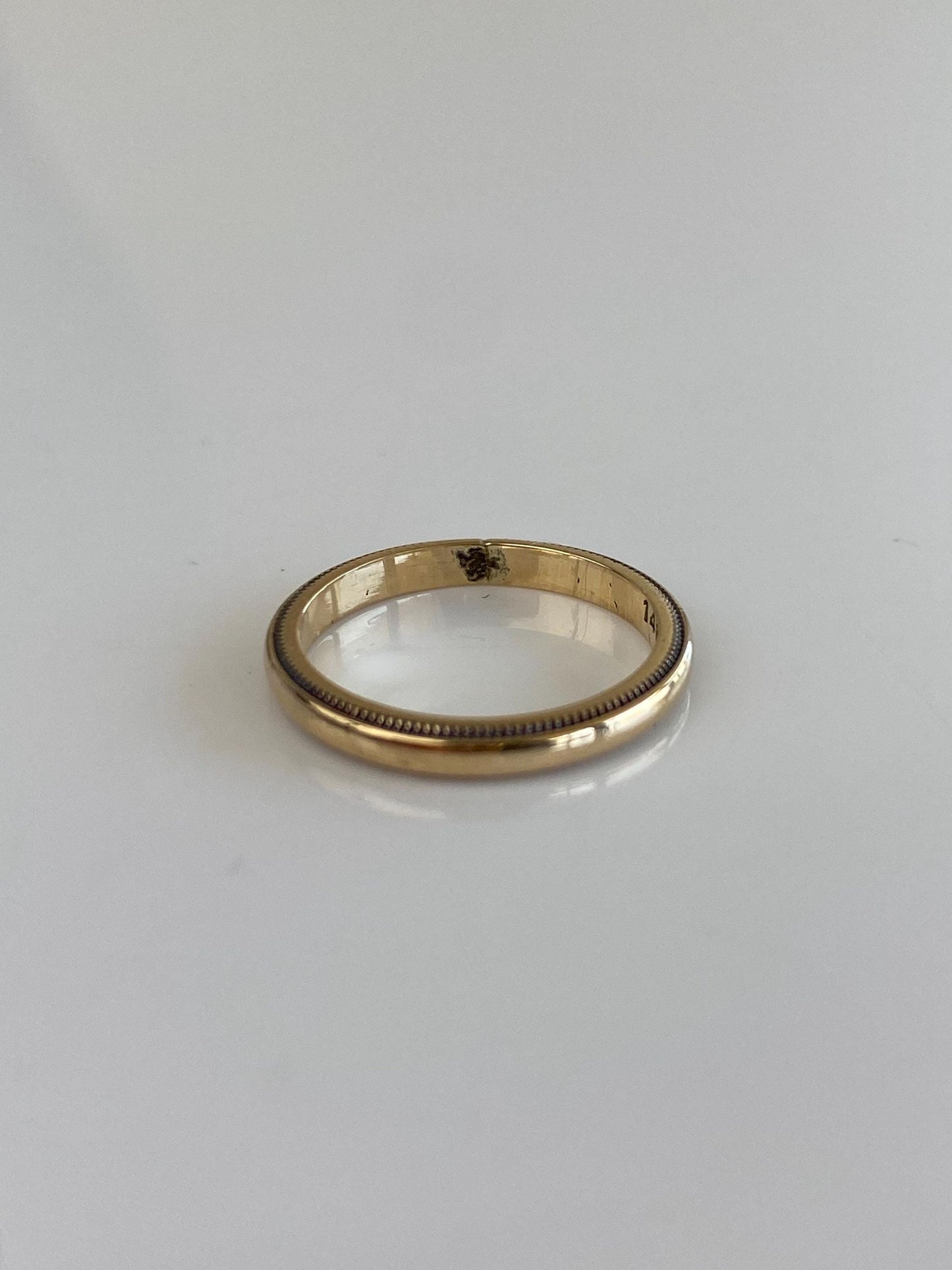 Vintage Solid 14k Yellow Gold Miligrain Ring Band - Size 4.25