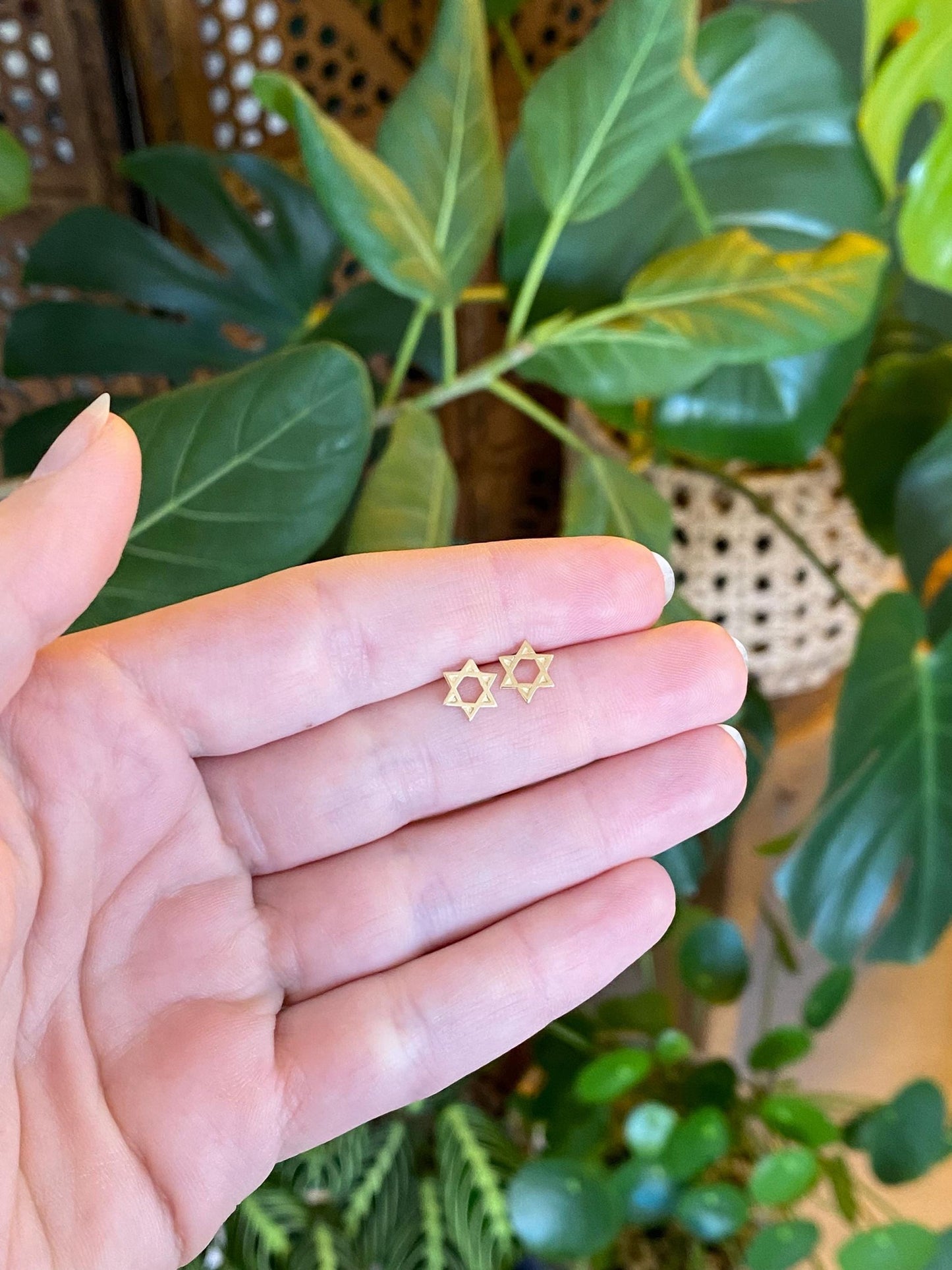 Vintage Solid 14k Yellow Gold Star of David Stud Earrings