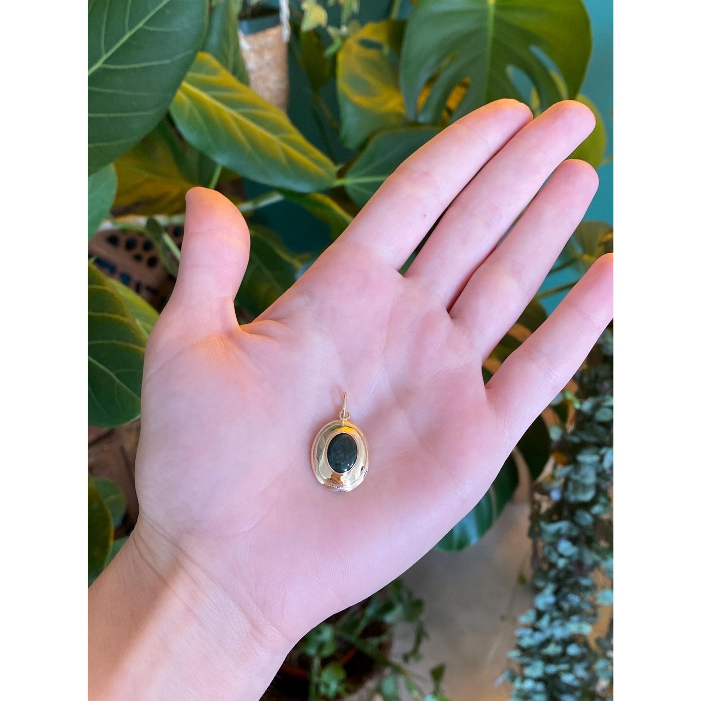 Vintage Solid 14k Yellow Gold Green Agate Cufflink Conversion Charm