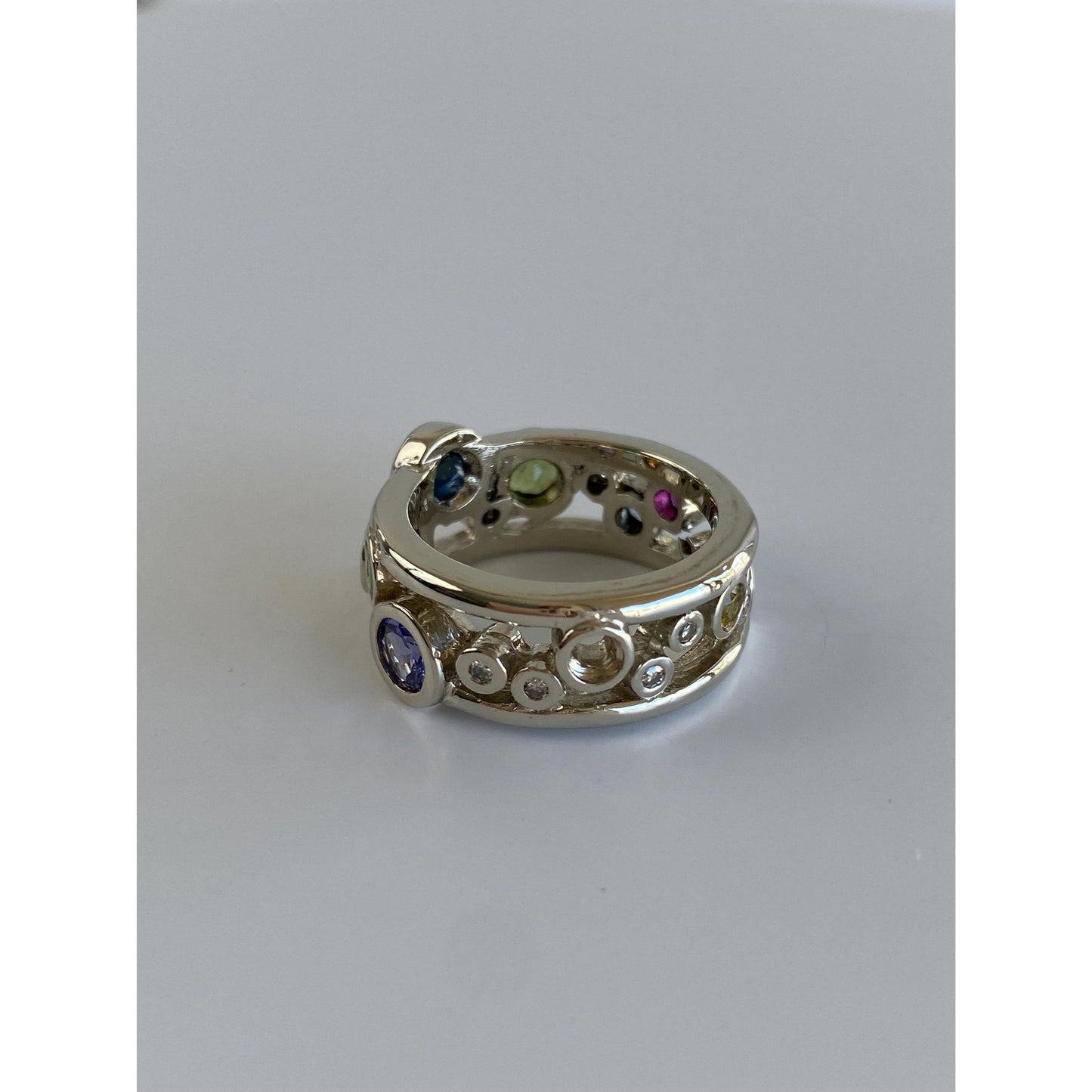 Solid 14k White Gold Diamond Peridot Sapphire Emerald Tanzanite Spinel Ring Band - Size 5.75