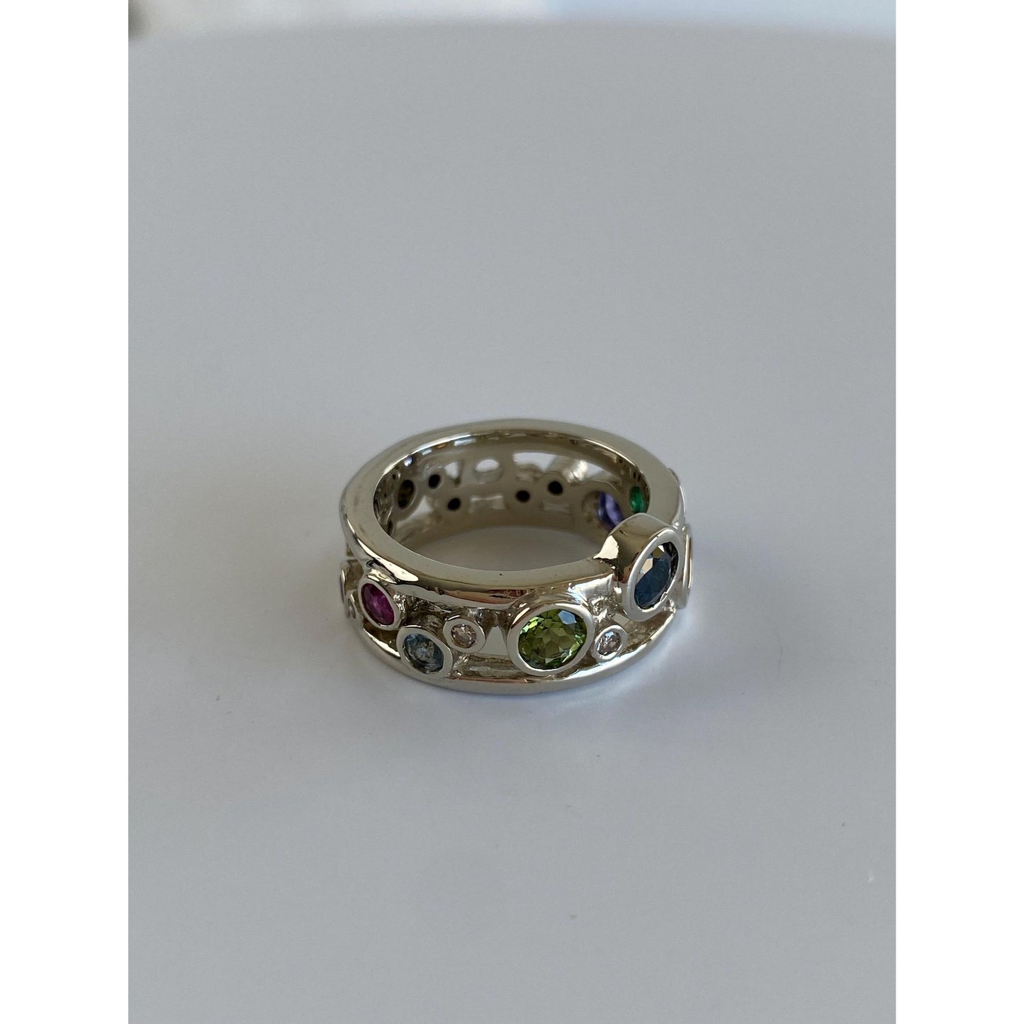Solid 14k White Gold Diamond Peridot Sapphire Emerald Tanzanite Spinel Ring Band - Size 5.75