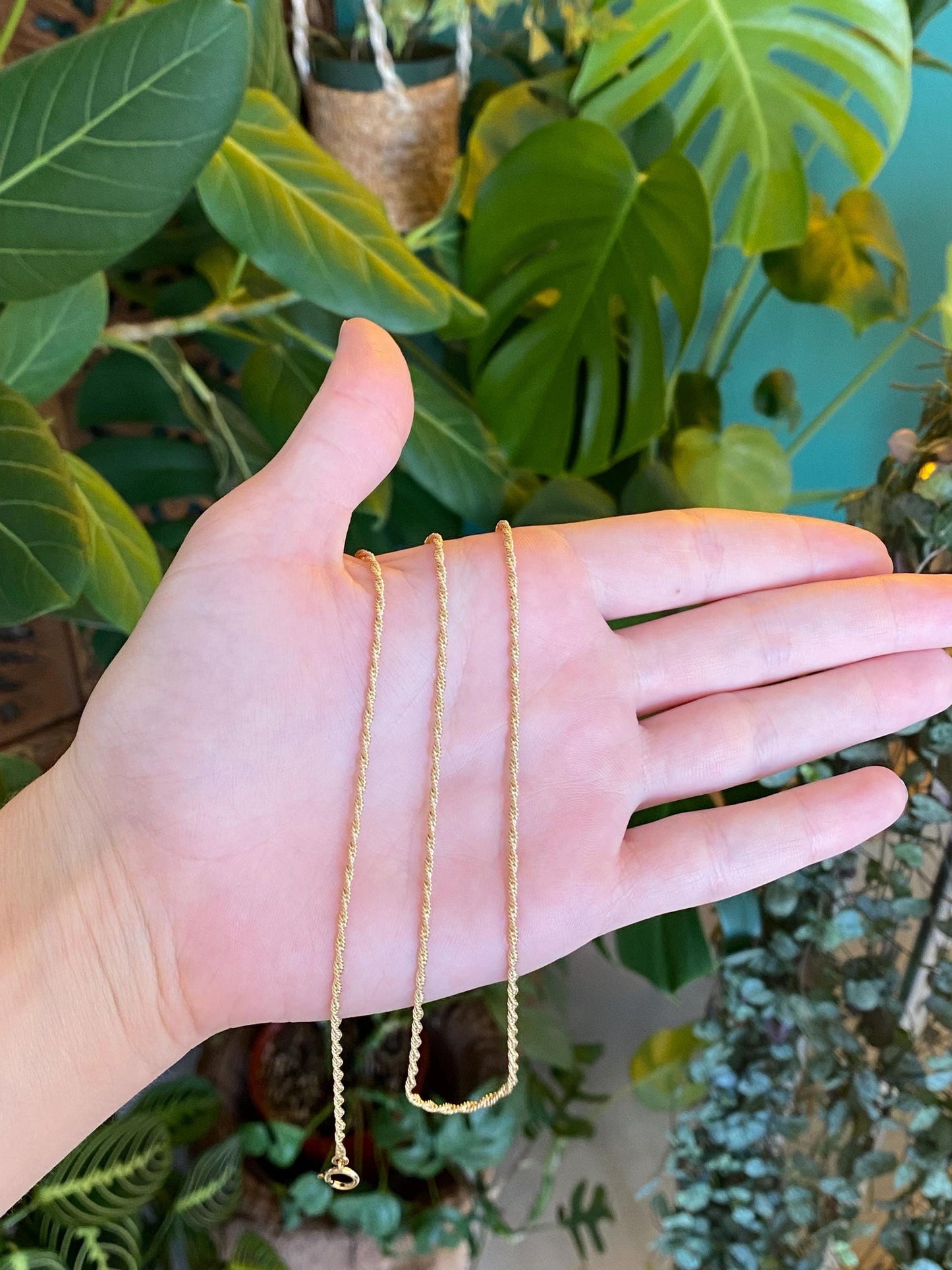 Vintage Solid 14k Yellow Gold Twist Chain Necklace - 27 inches