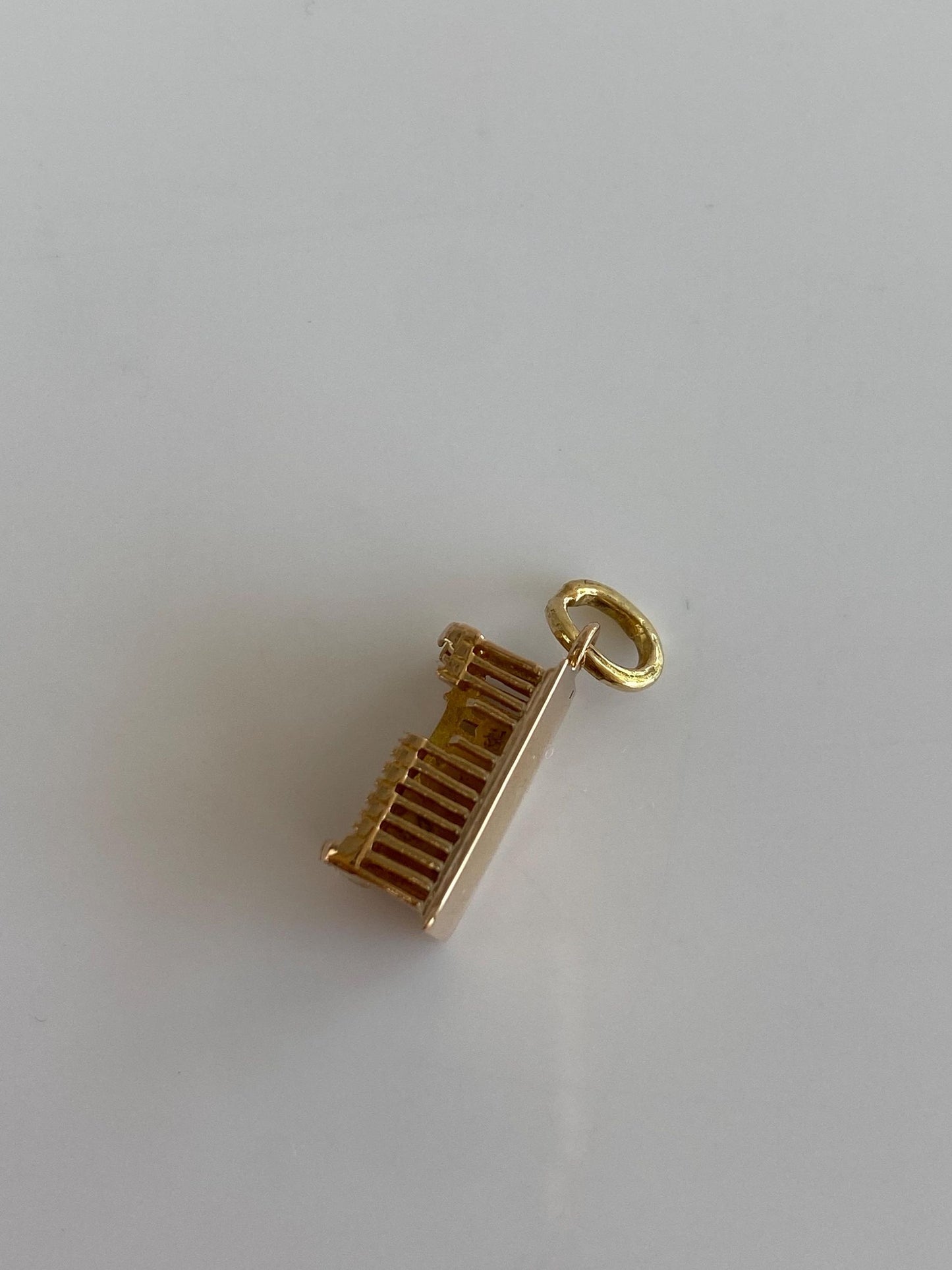 Vintage Solid 18k Yellow Gold Building Charm