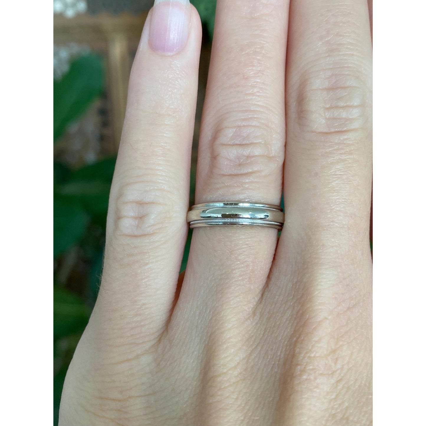 Vintage Solid 14k White Gold Milgrain Ring Band - Size 5.75