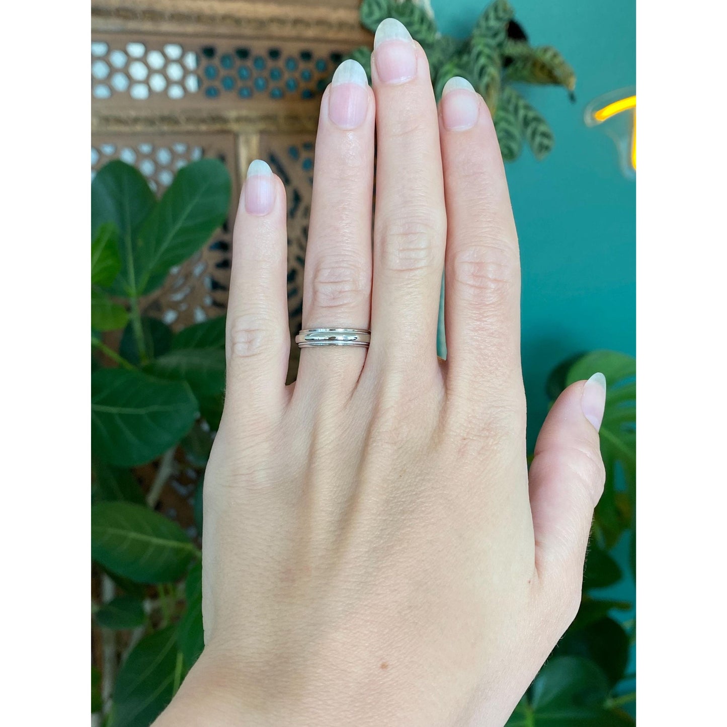 Vintage Solid 14k White Gold Milgrain Ring Band - Size 5.75