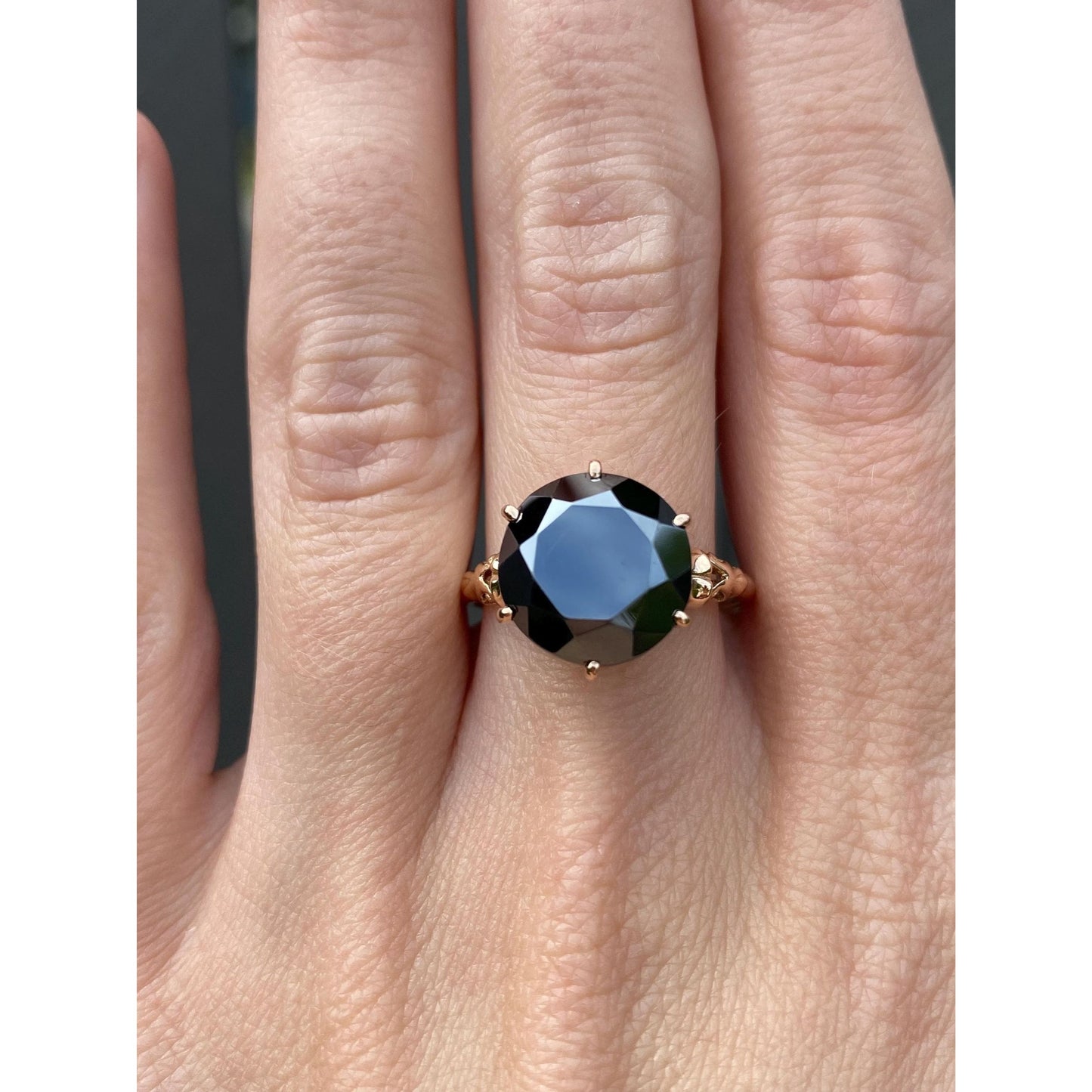 Vintage Solid 14k Yellow Gold Hematite Ring - Size 9.25
