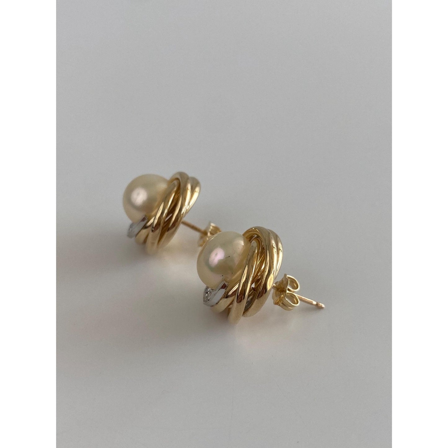 Vintage 14k White & Yellow Gold Clear Sapphire Pearl Knot Stud Earrings