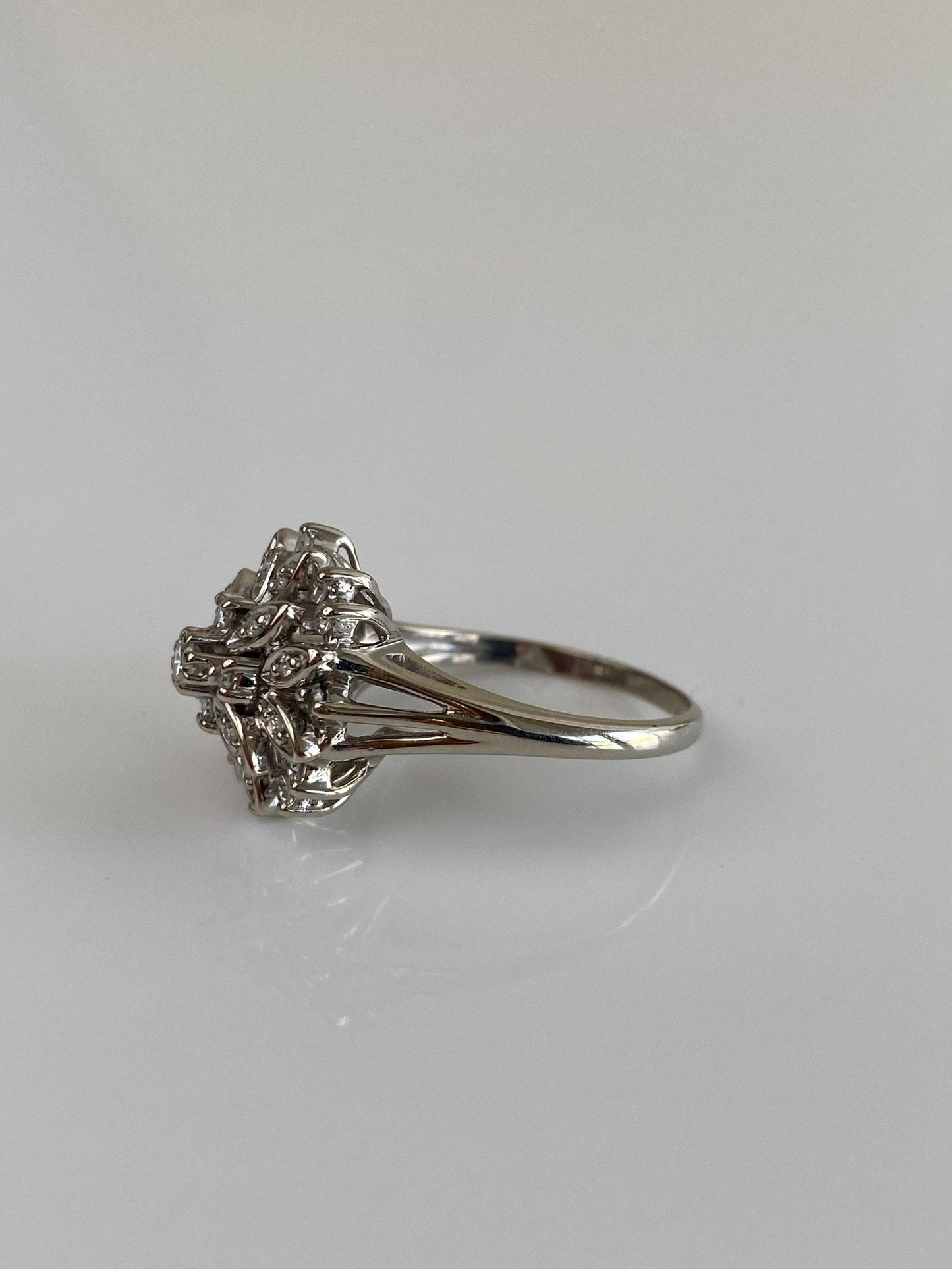 Vintage Solid 14k White Gold Diamond Cluster Ring - Size 8