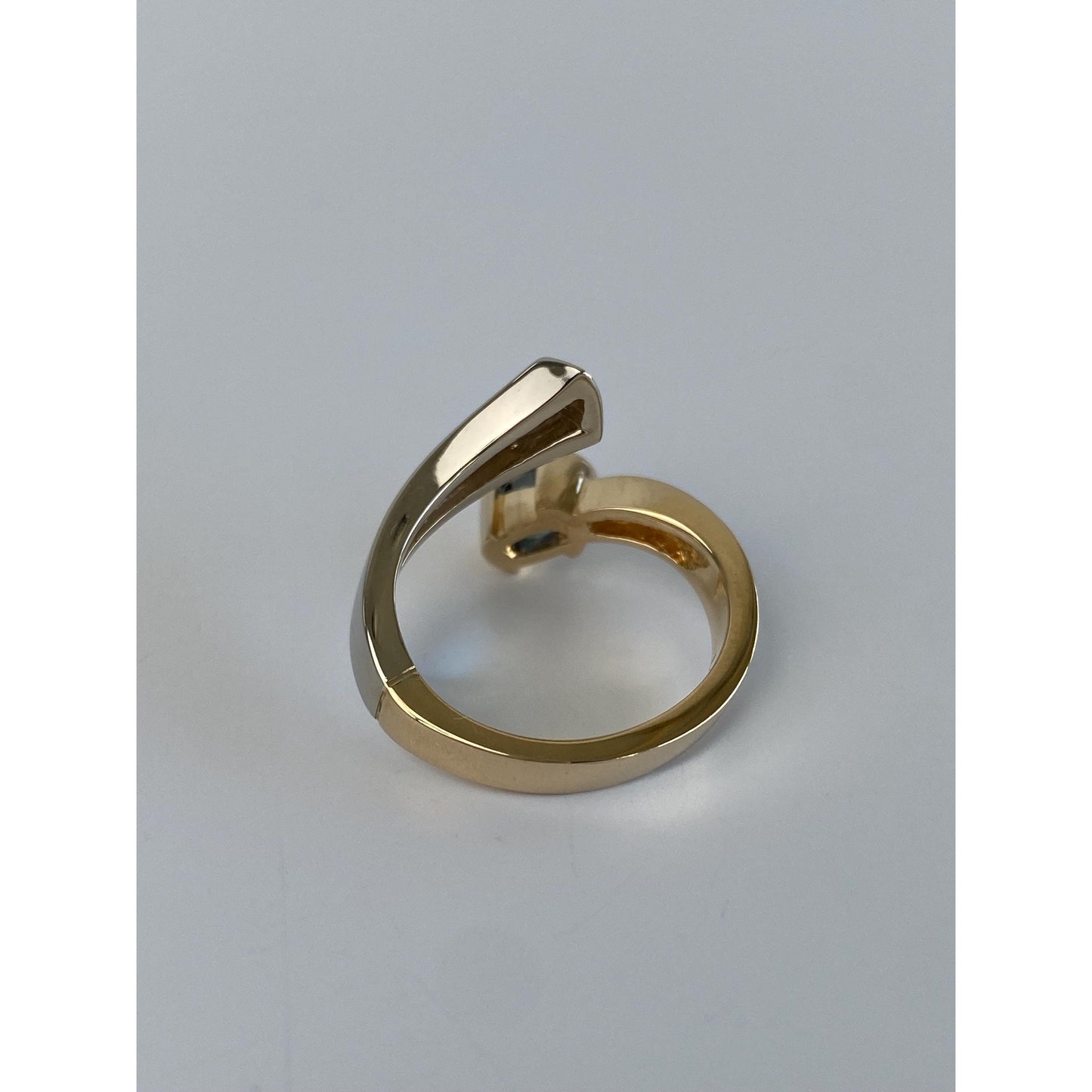 Solid 14k White & Yellow Gold Blue Sapphire Diamond Bypass Ring - Size 6.5