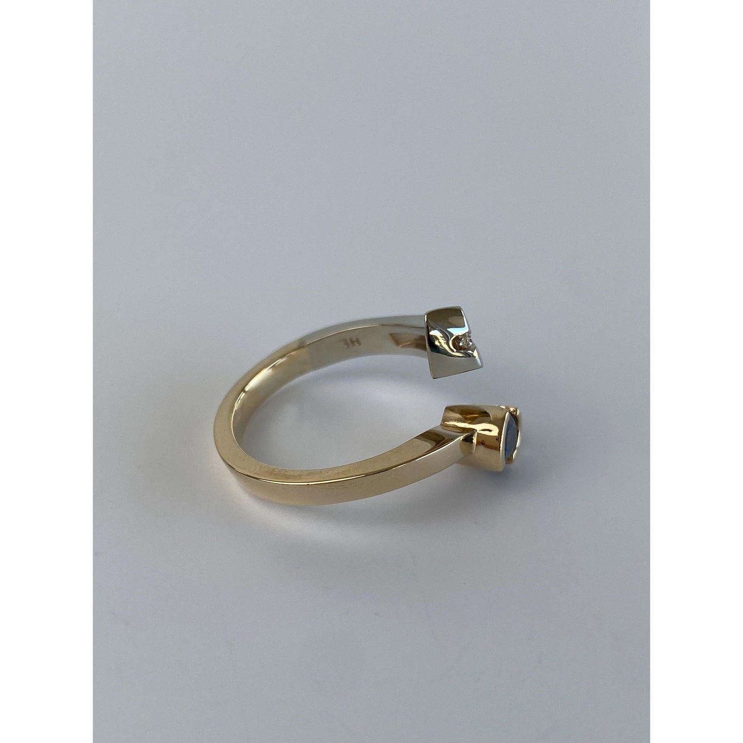 Solid 14k White & Yellow Gold Blue Sapphire Diamond Bypass Ring - Size 6.5