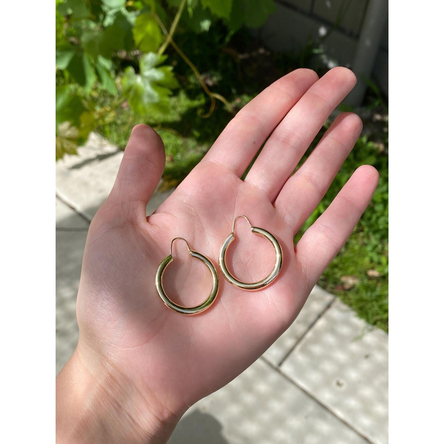 Vintage 14k Yellow Gold Chunky Hoop Earrings