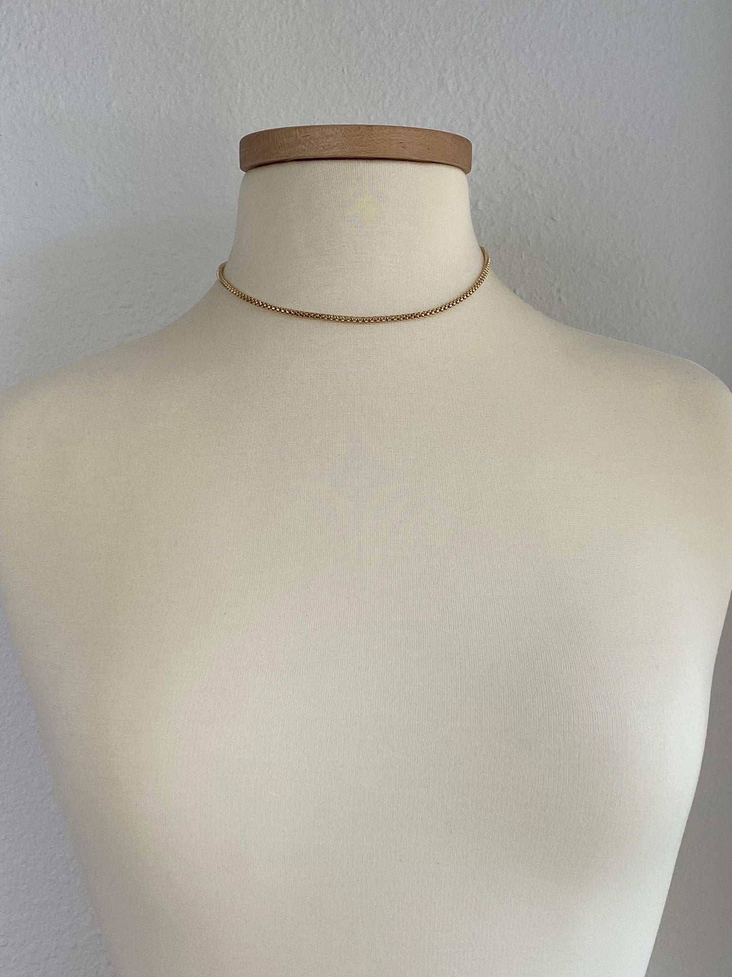 Vintage Solid 14k Yellow Gold Open Work Woven Rounded Chain Necklace - 16 inches