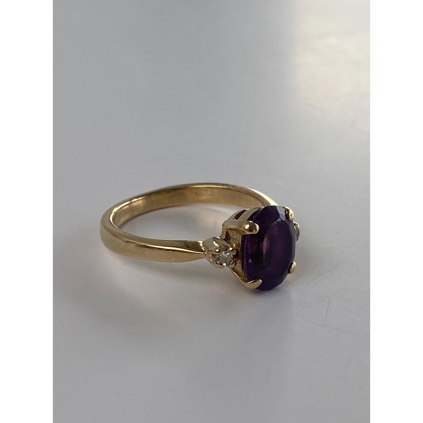 Vintage Solid 14k Yellow Gold Diamond Amethyst Ring - Size 5.75