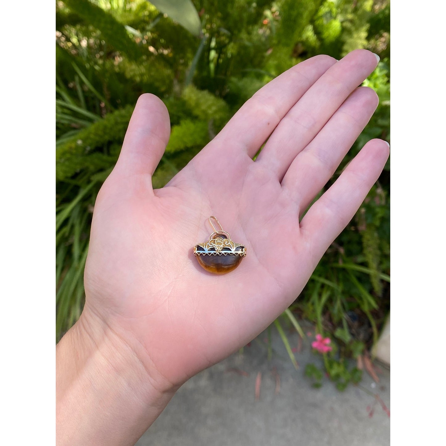 Vintage Solid 14k Yellow Gold Tigers Eye Charm