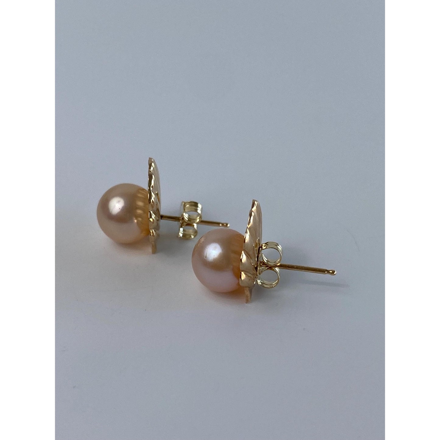 Vintage Solid 14k Yellow Gold Pearl Shell Stud Earrings