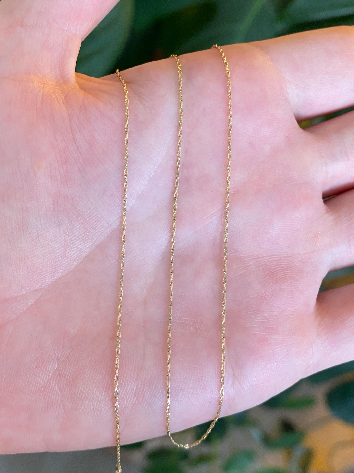 Vintage Solid 10k Yellow Gold Dainty Chain Necklace - 16.25 inches