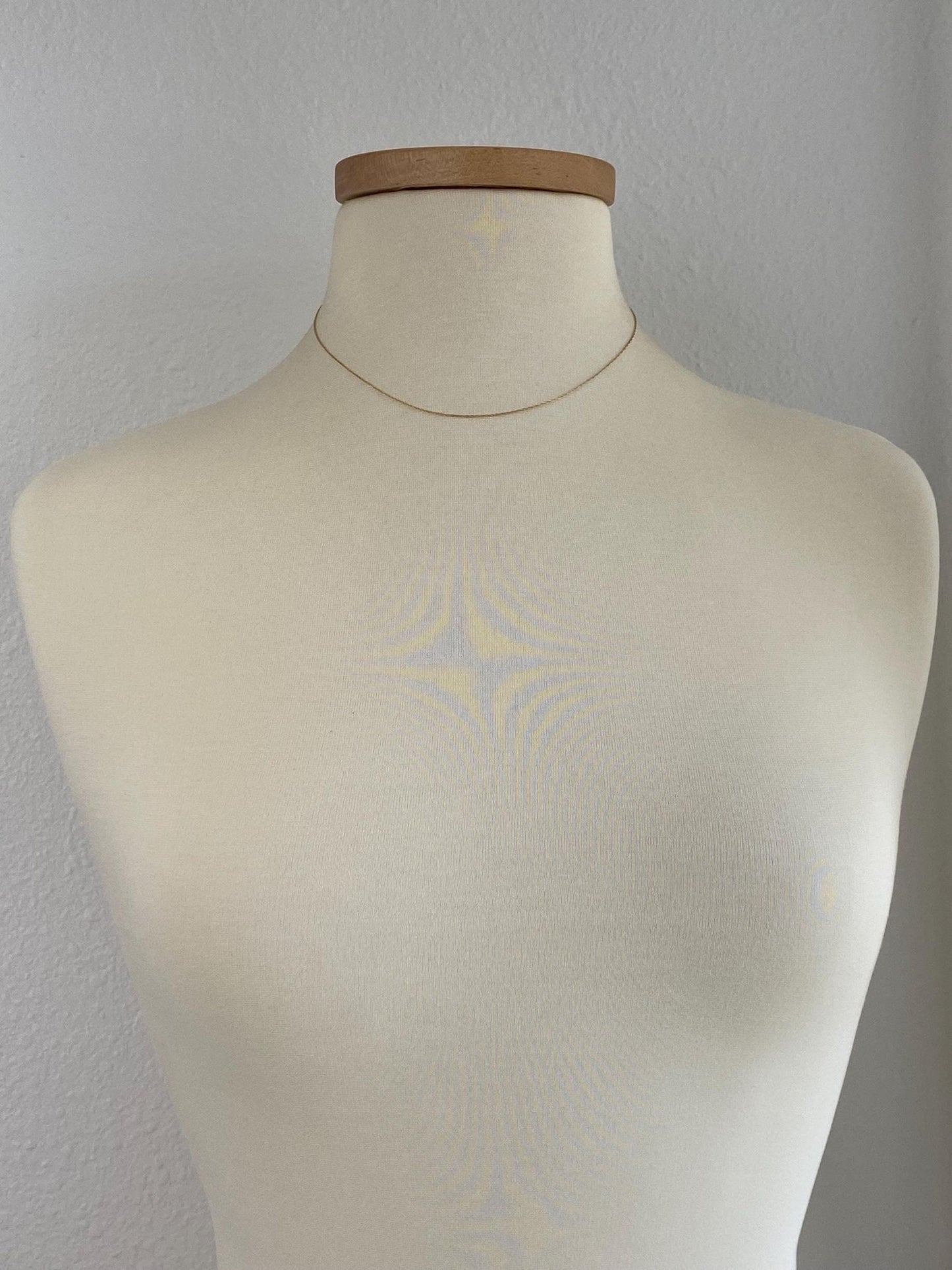 Vintage Solid 10k Yellow Gold Dainty Chain Necklace - 16.25 inches