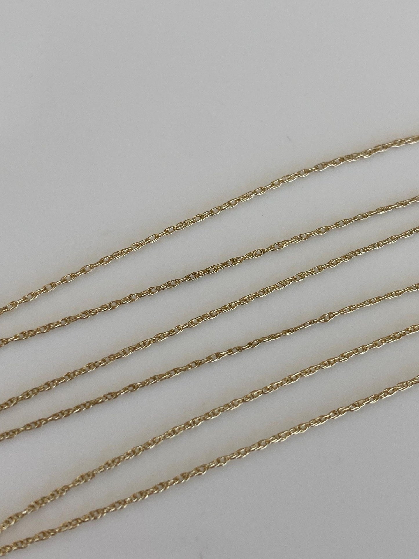 Vintage Solid 10k Yellow Gold Dainty Chain Necklace - 16.25 inches