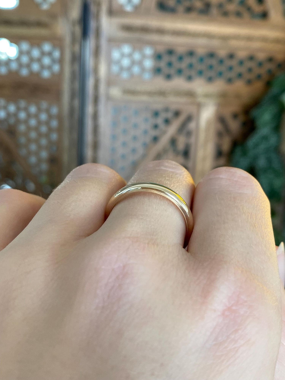Vintage Solid 14k Yellow Gold Ring Band - Size 8.75