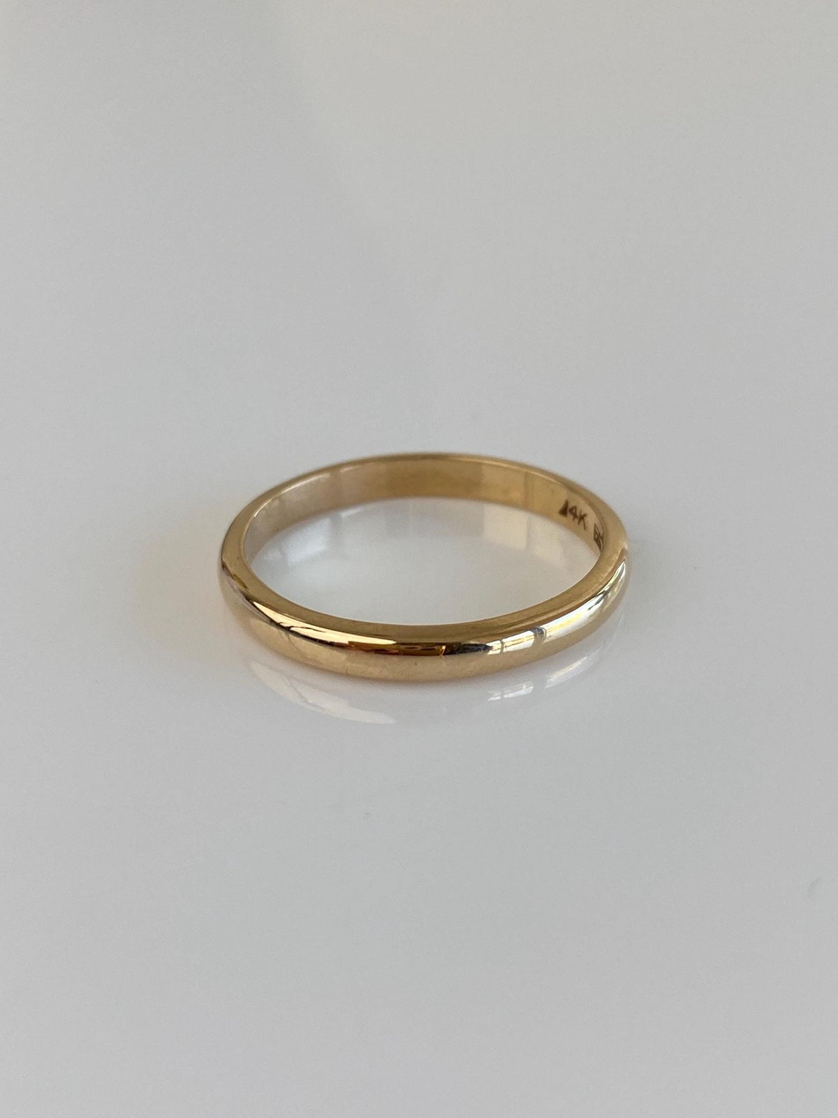 Vintage Solid 14k Yellow Gold Ring Band - Size 8.75