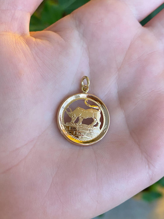 Vintage Solid 18k Yellow Gold Open Work Bull Charm