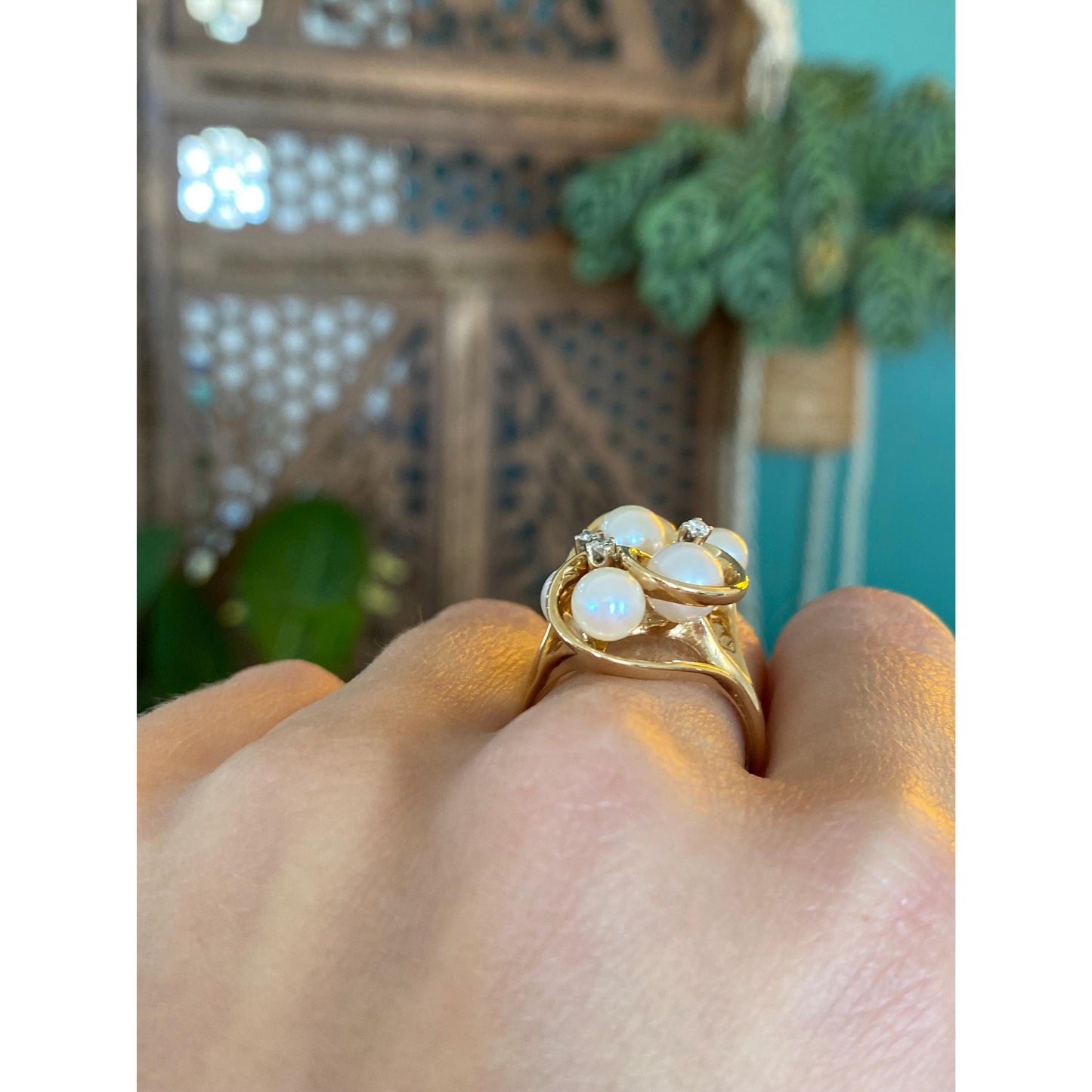 Vintage Solid 14k Yellow Gold Diamond Pearls Ring - Size 9