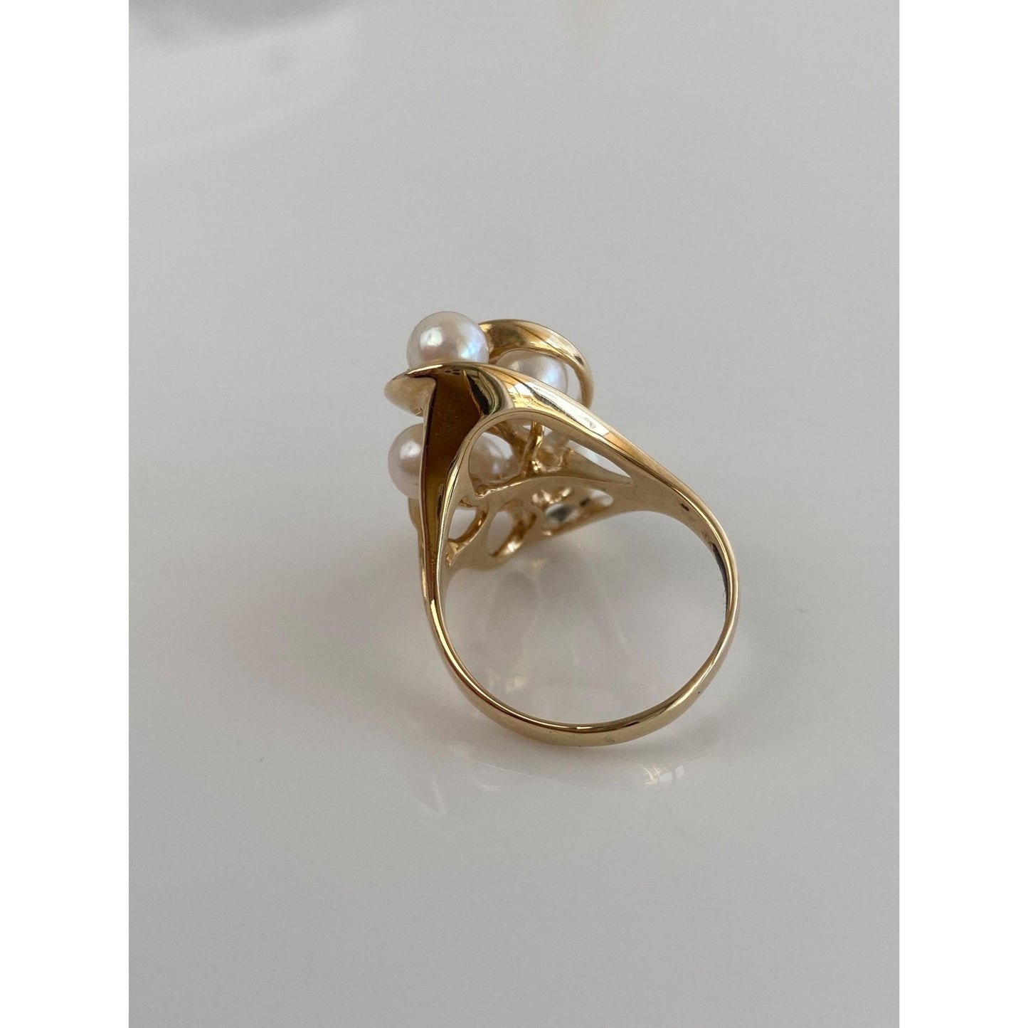 Vintage Solid 14k Yellow Gold Diamond Pearls Ring - Size 9