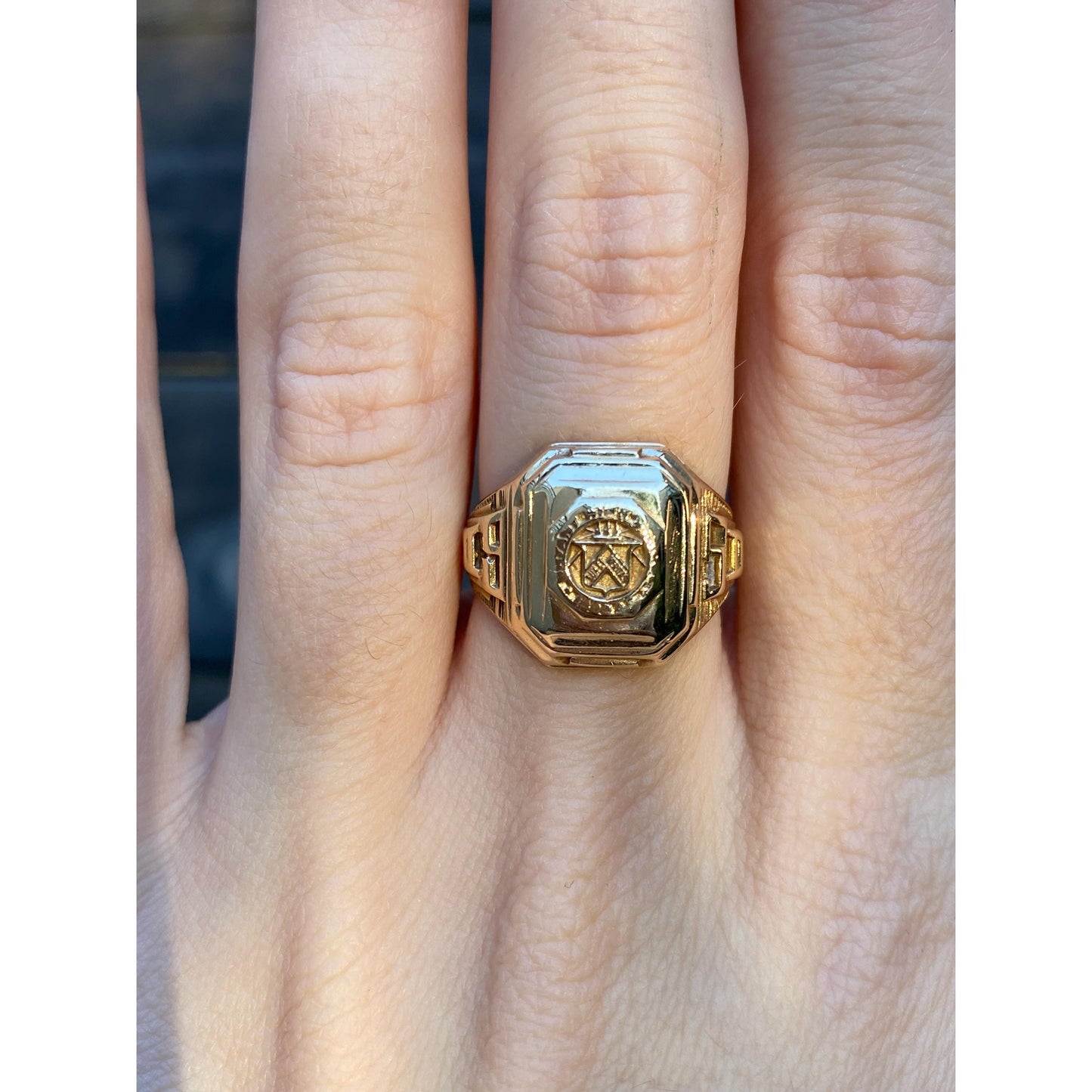 Vintage Solid 10k Yellow Gold 1950 Class Ring - Size 6.25