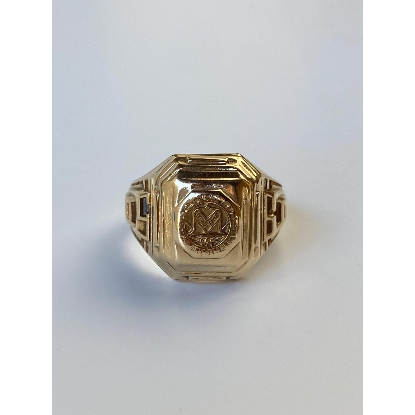 Vintage Solid 10k Yellow Gold 1950 Class Ring - Size 6.25