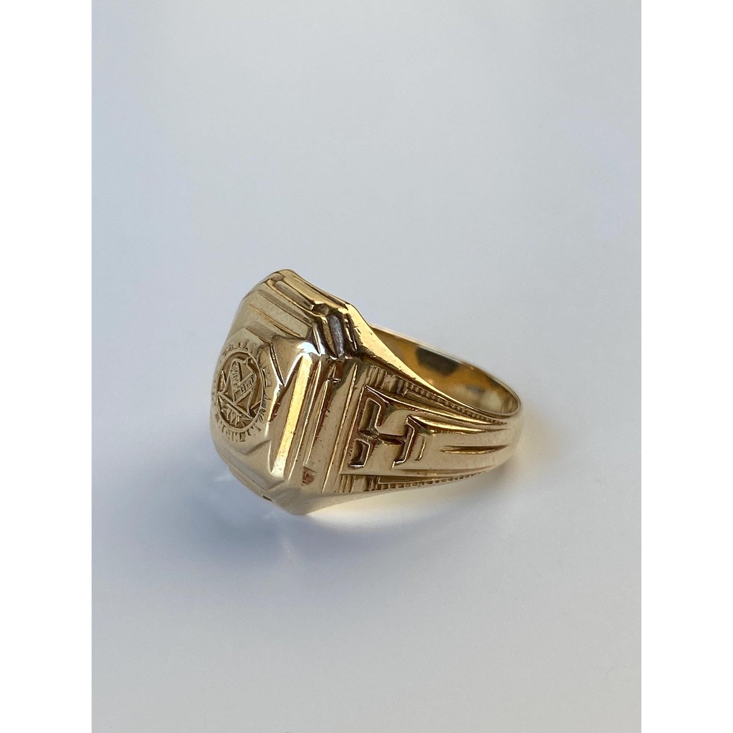 Vintage Solid 10k Yellow Gold 1950 Class Ring - Size 6.25