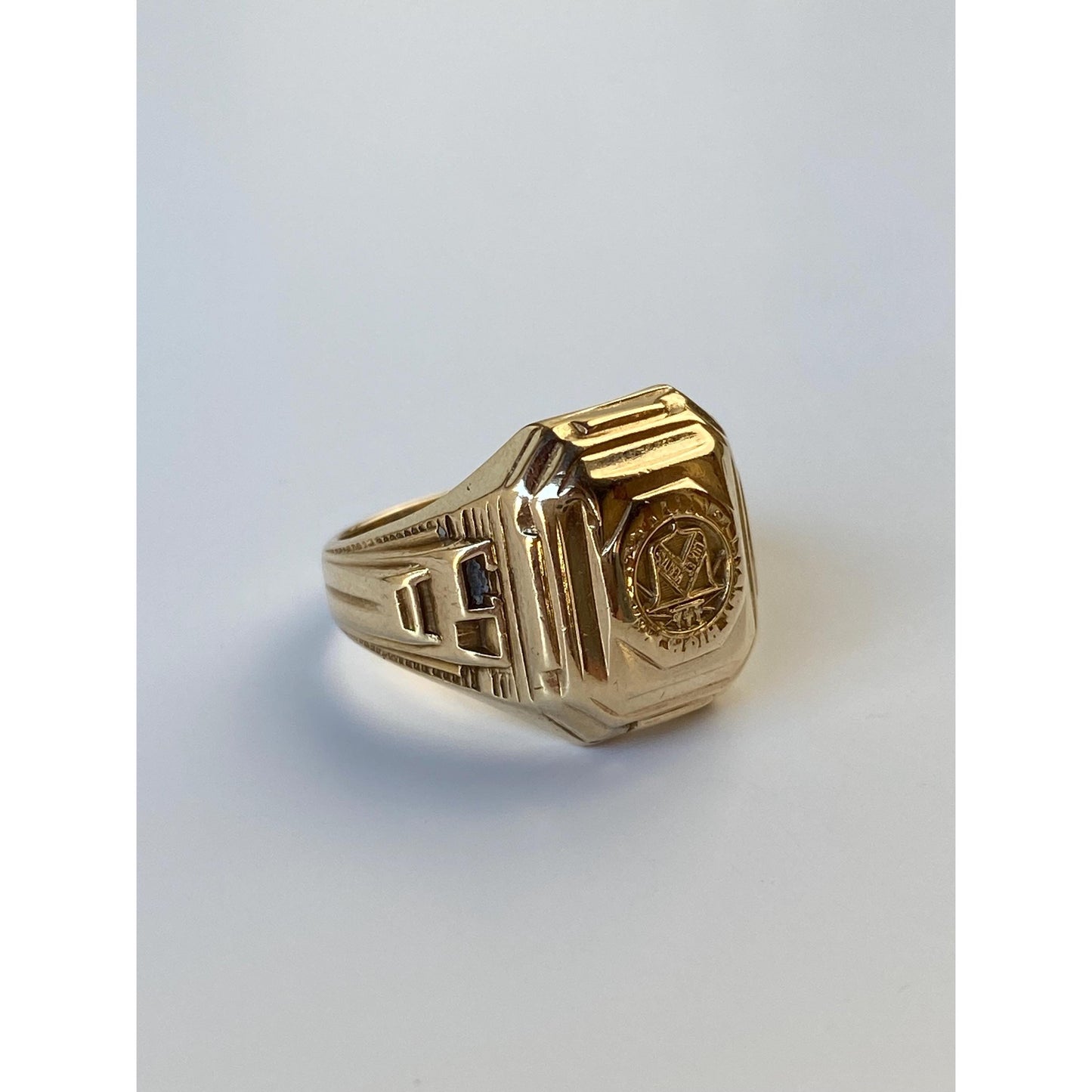 Vintage Solid 10k Yellow Gold 1950 Class Ring - Size 6.25