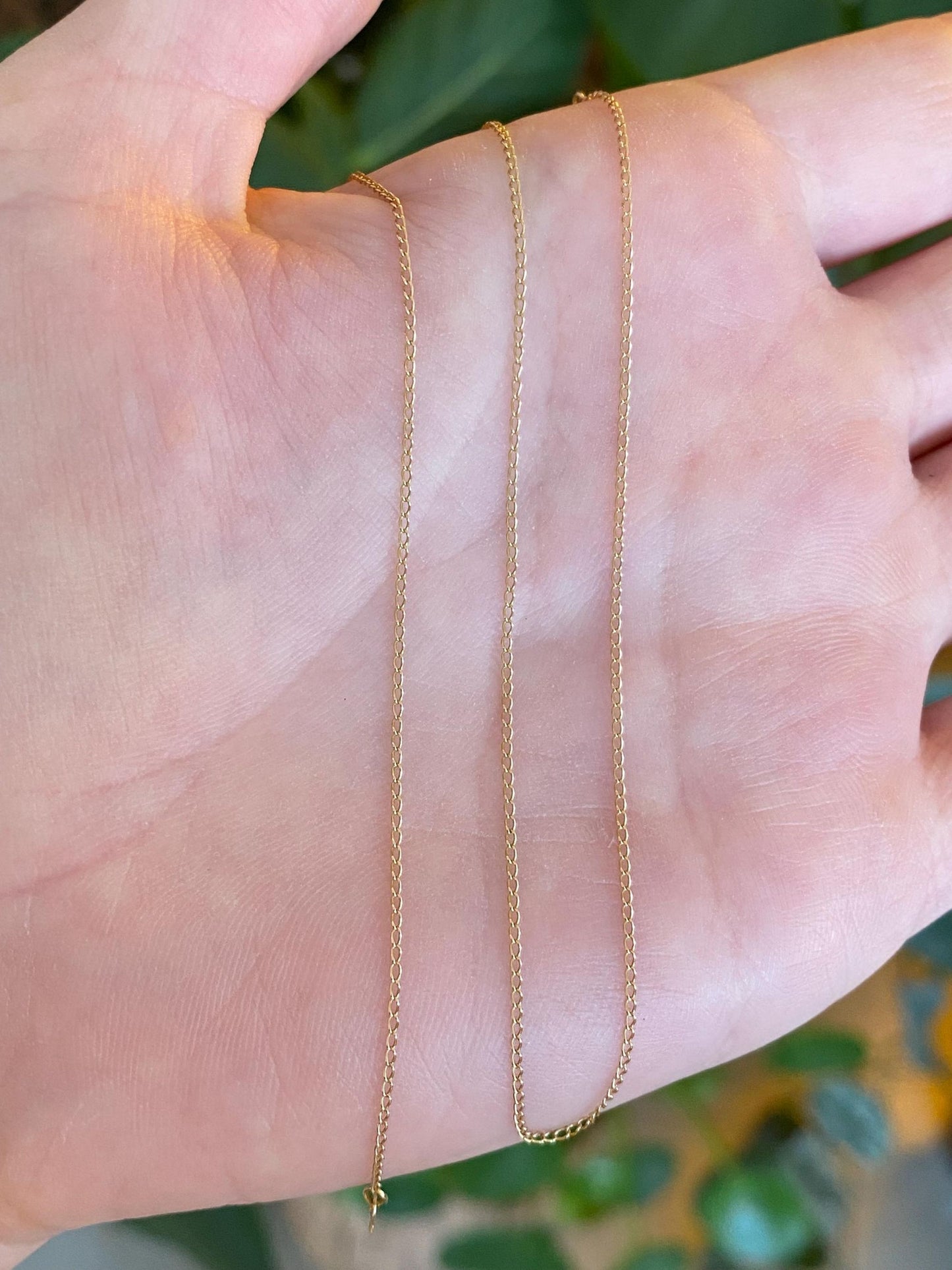 Vintage Solid 14k Yellow Gold Dainty Elongated Curb Chain Necklace - 14.25 inches