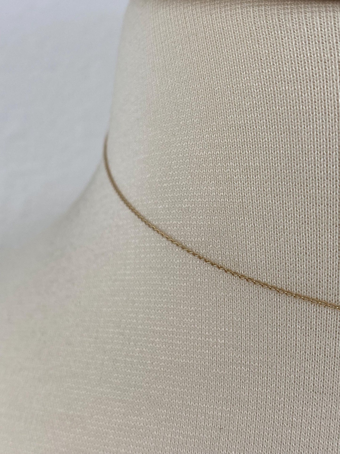 Vintage Solid 14k Yellow Gold Dainty Elongated Curb Chain Necklace - 14.25 inches