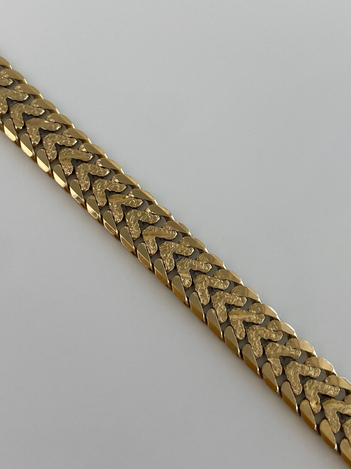 Vintage Solid 14k Yellow Gold Flat Textured Open Work Chain Bracelet - 7 inches
