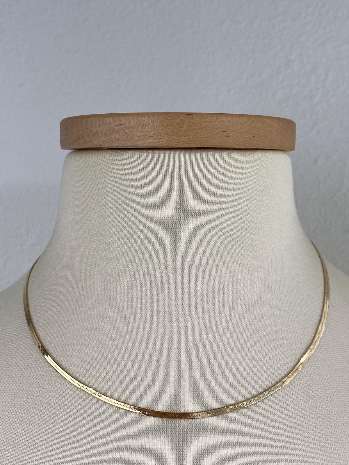 Vintage Solid 14k Yellow Gold Slim Herringbone Chain Necklace - 18.25 inches