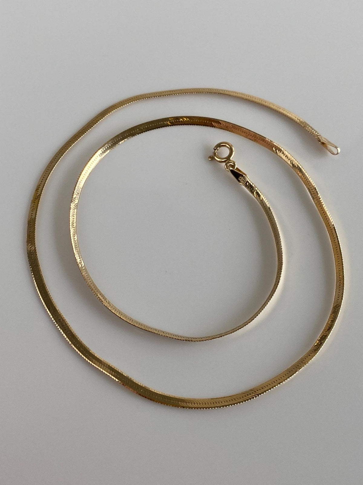 Vintage Solid 14k Yellow Gold Slim Herringbone Chain Necklace - 18.25 inches