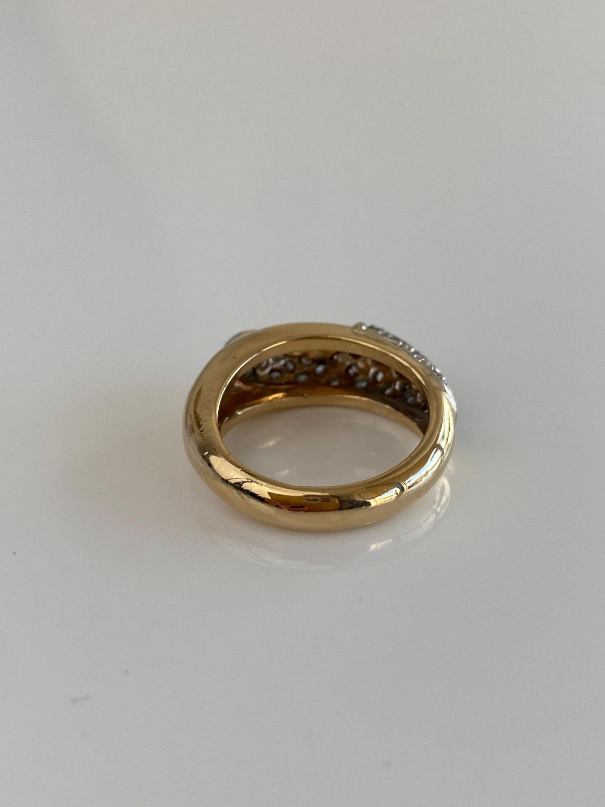 Vintage Solid 14k White & Yellow Gold Diamonds Ring Band - Size 5.75