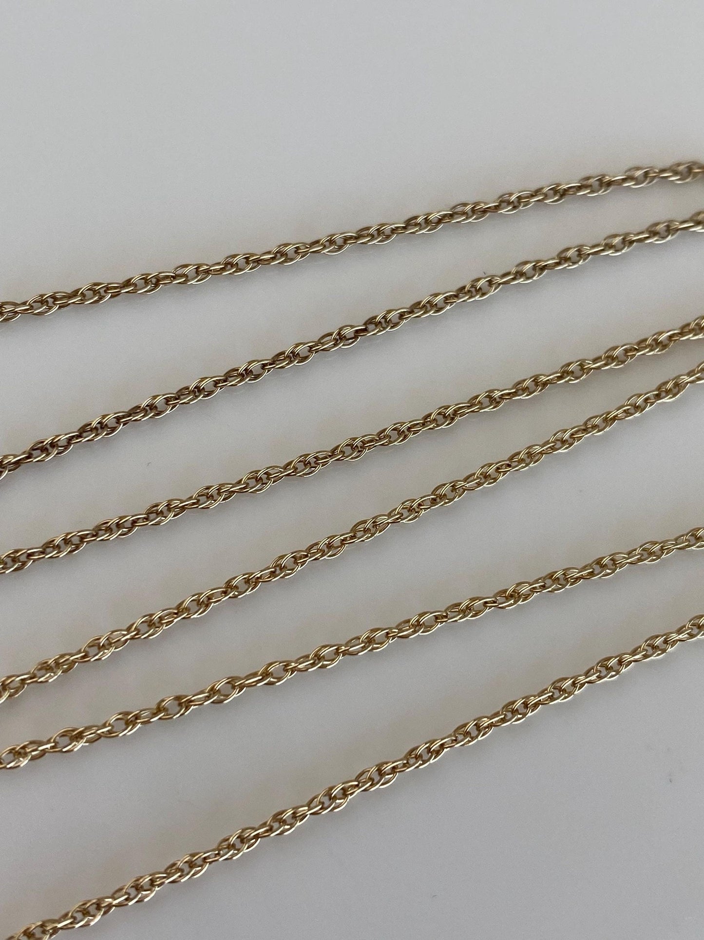 Vintage Solid 14k Yellow Gold Chain Necklace - 18.25 inches