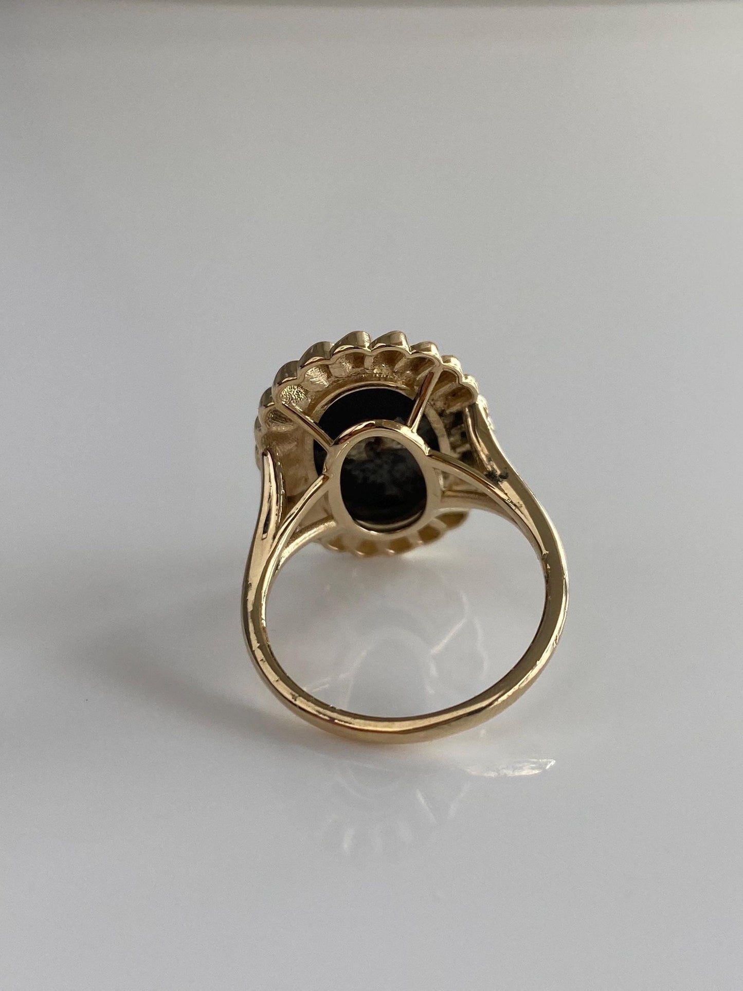 Vintage Solid 14k White & Yellow Gold Onyx Diamond Ring - Size 8.75