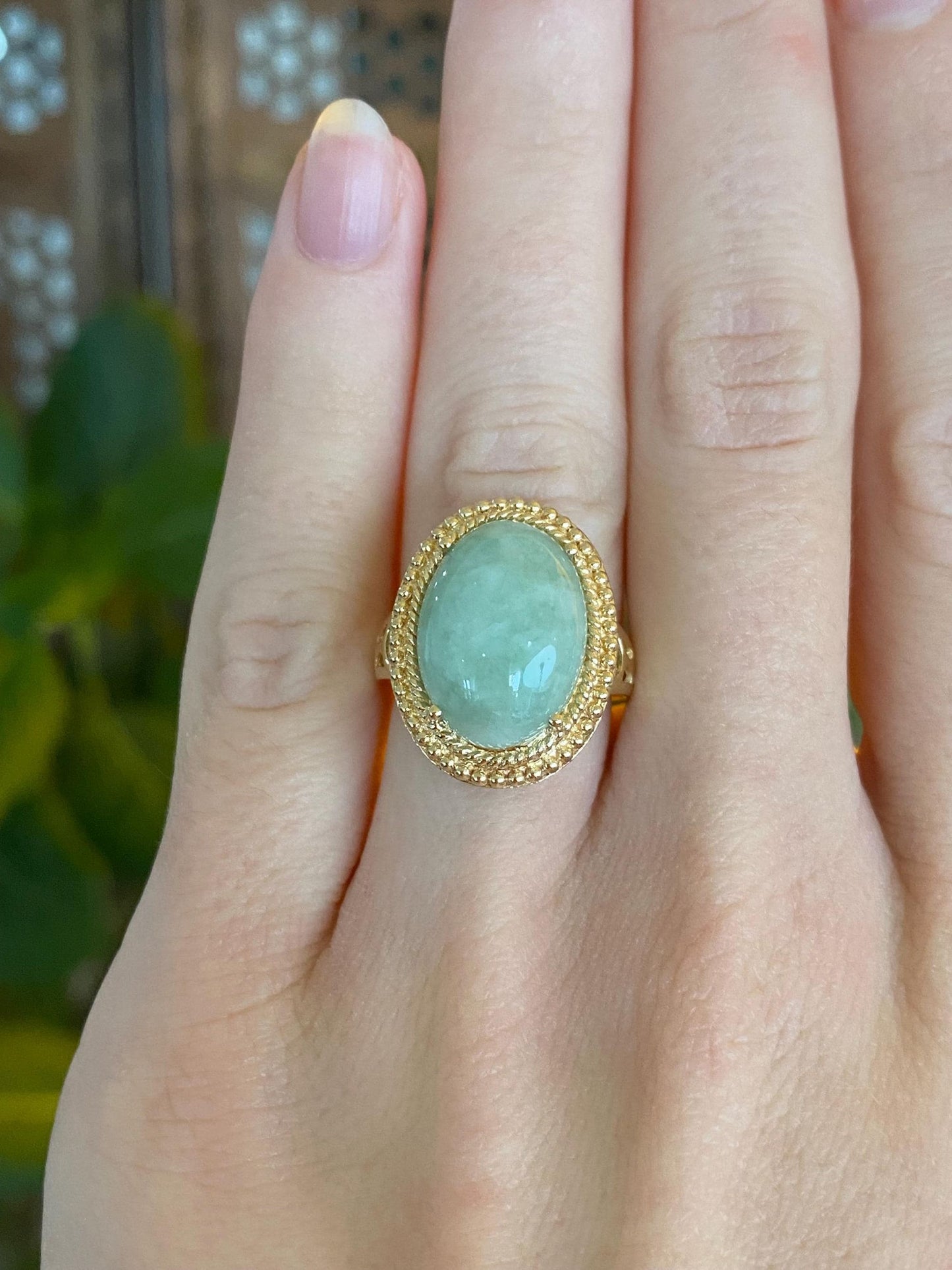 Vintage Solid 14k Yellow Gold Jade Ring - Size 4.75