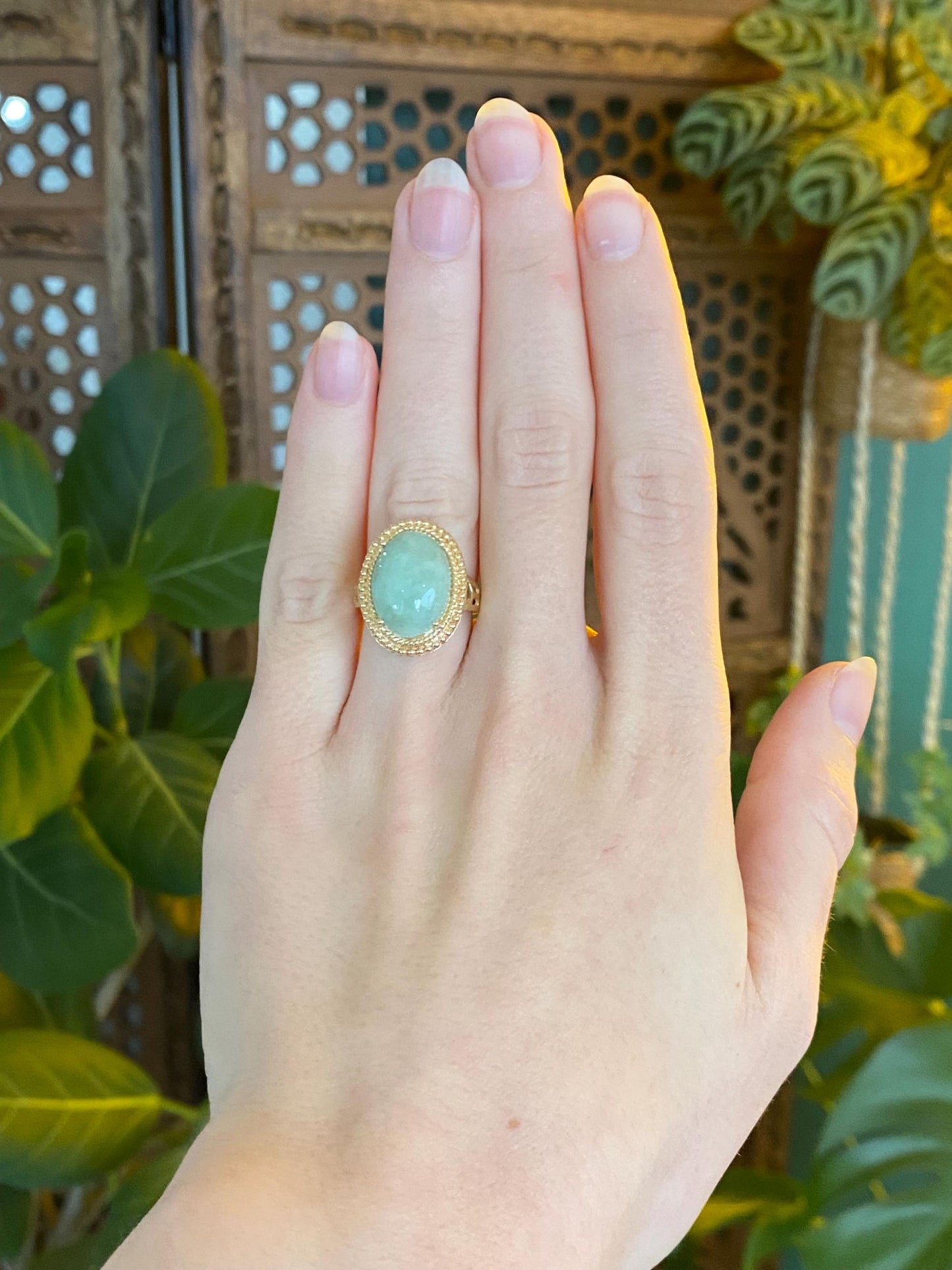 Vintage Solid 14k Yellow Gold Jade Ring - Size 4.75
