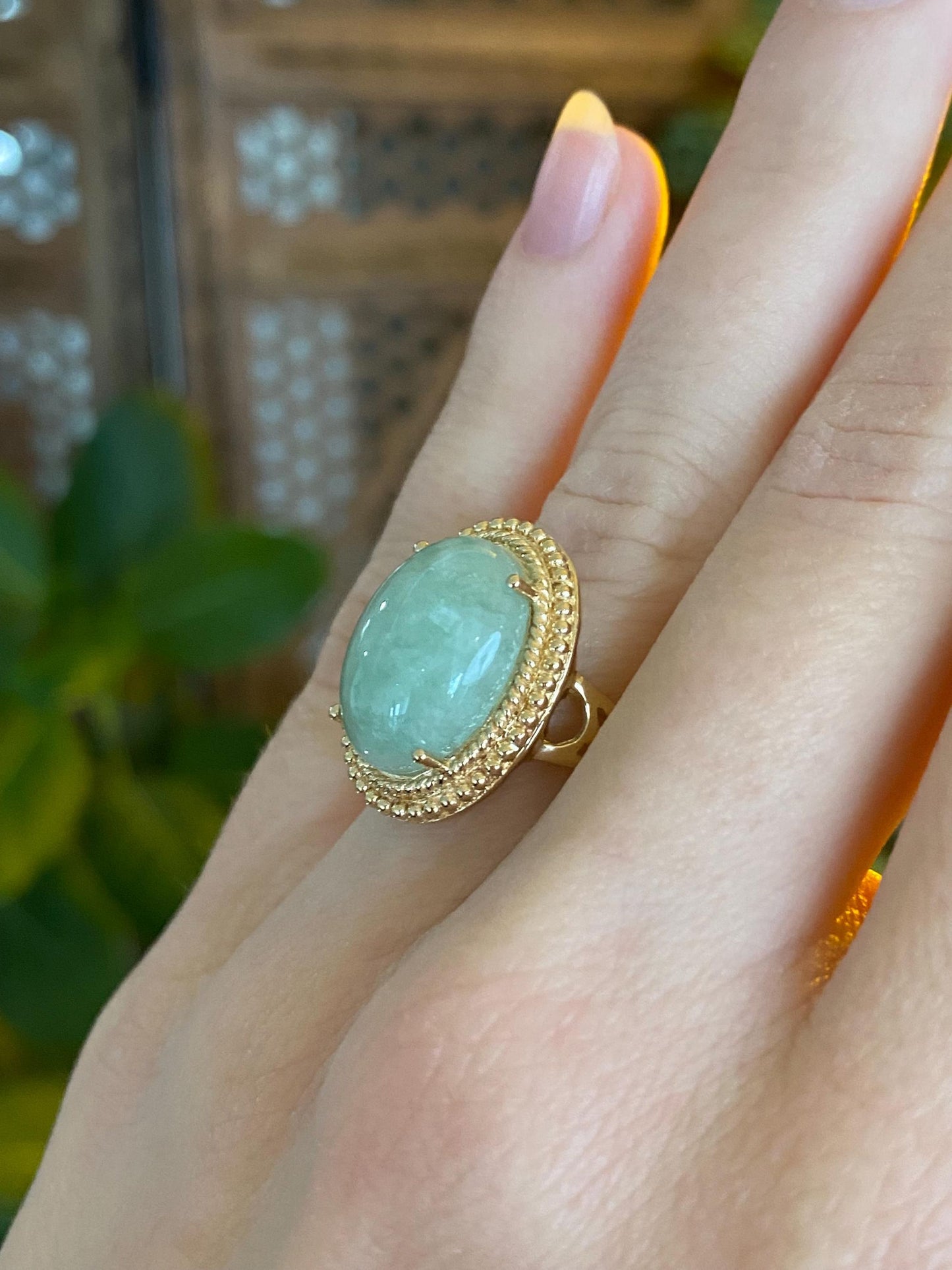 Vintage Solid 14k Yellow Gold Jade Ring - Size 4.75