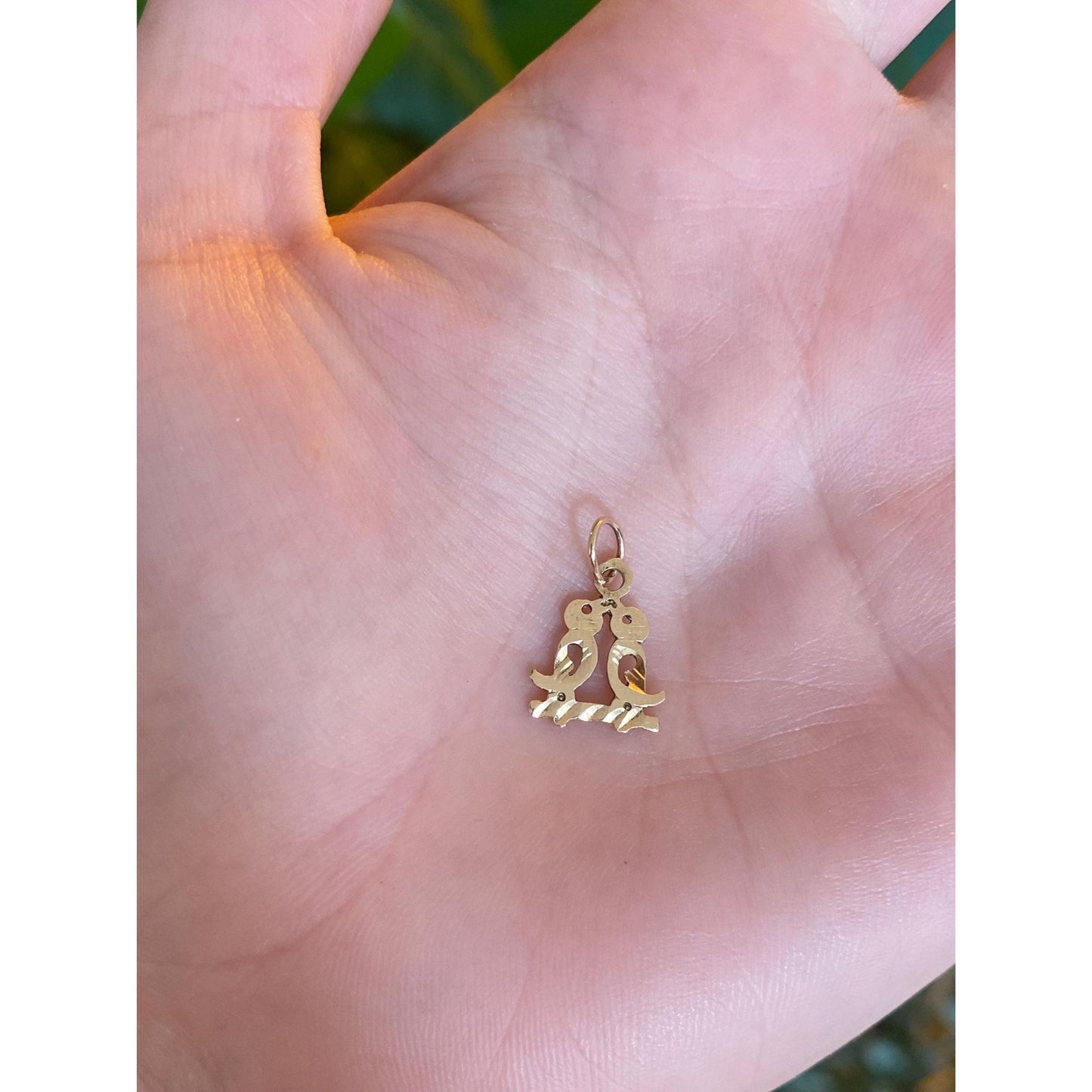Vintage Solid 14k Yellow Gold Diamond Cut Lovebirds Charm