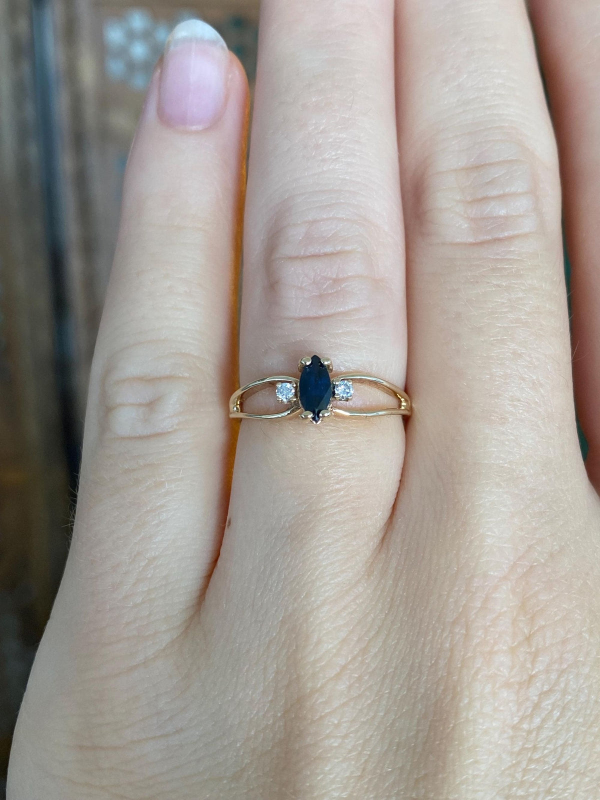 Vintage Solid 10k Yellow Gold Diamonds Marquis Blue Sapphire Ring - Size 5.5